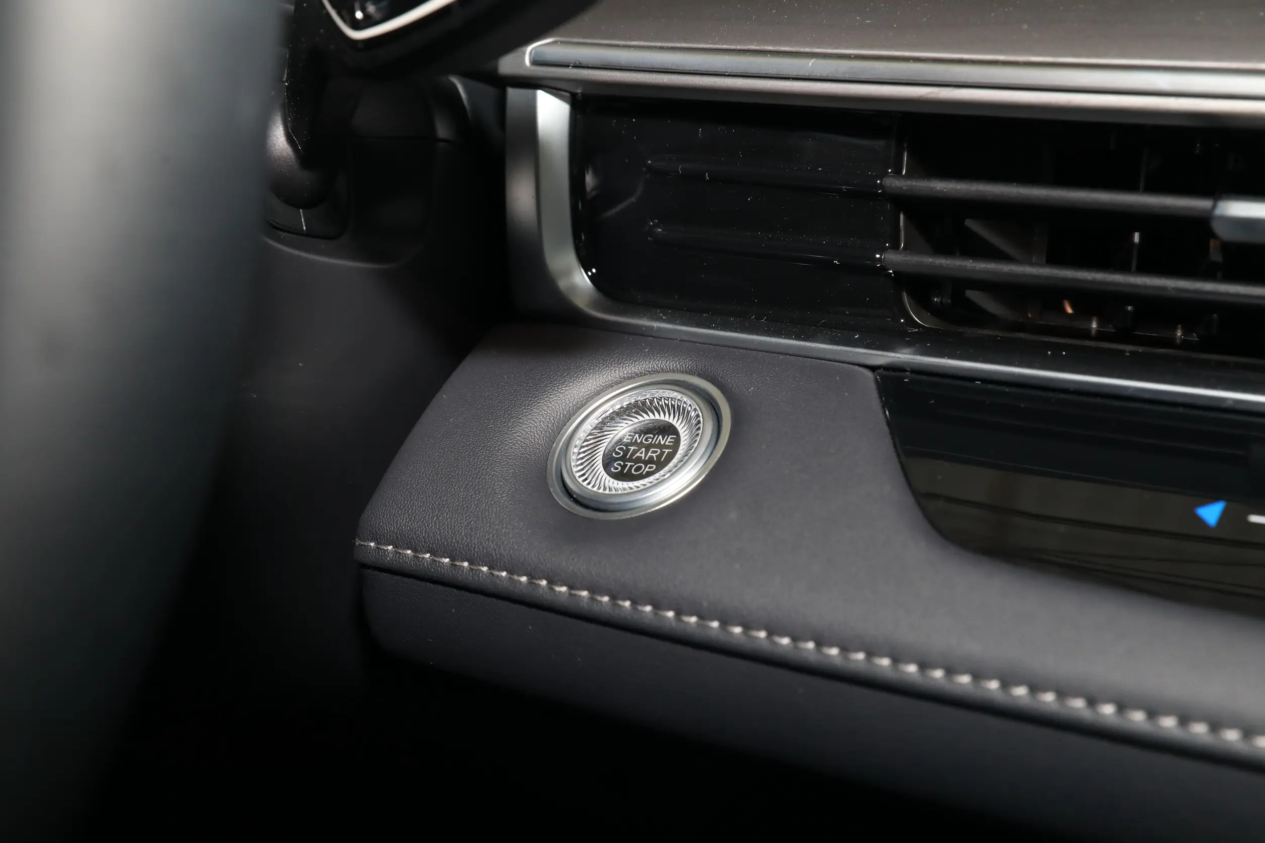 Chery ARRIZO 8 picture (5)