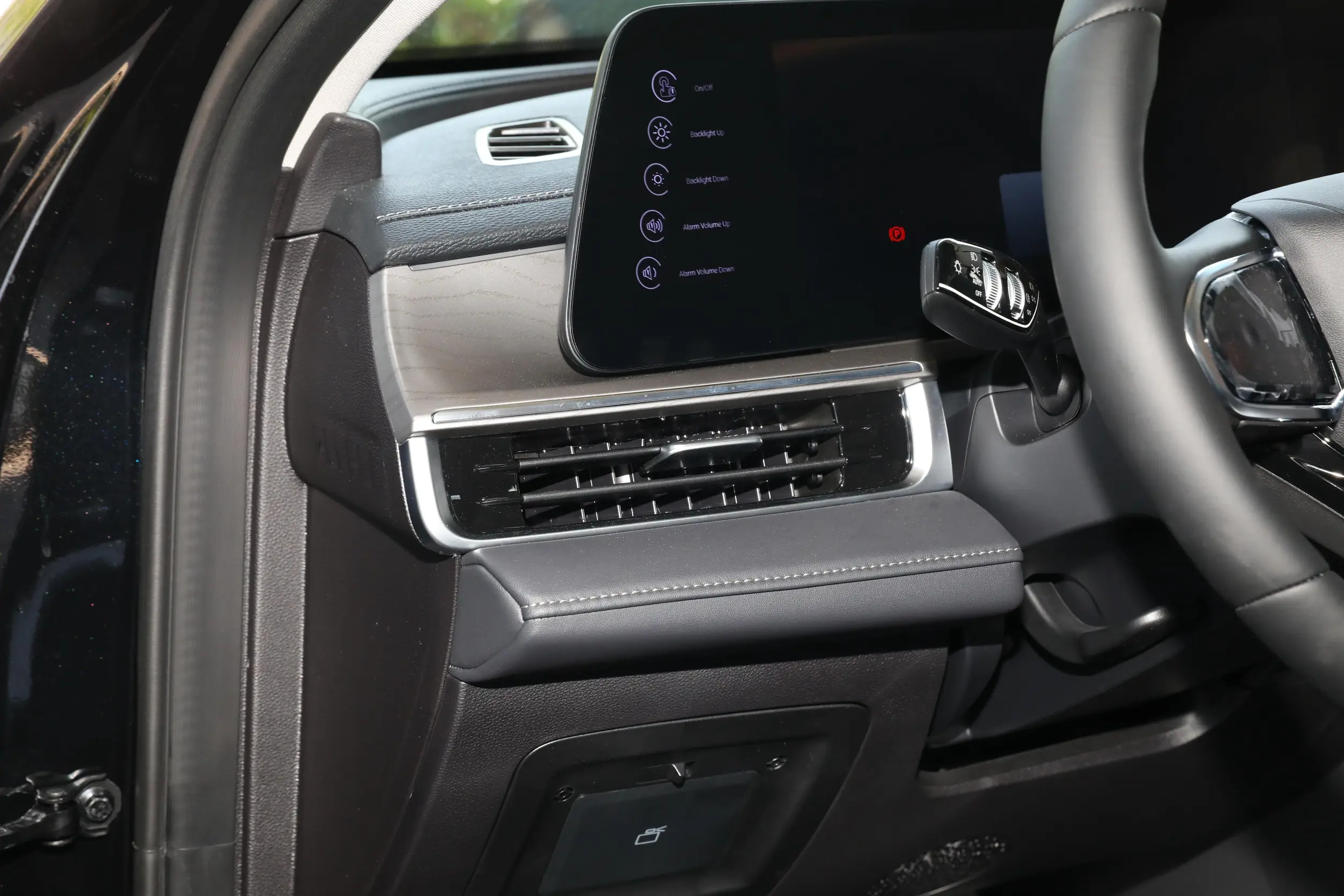 Chery ARRIZO 8 picture (6)