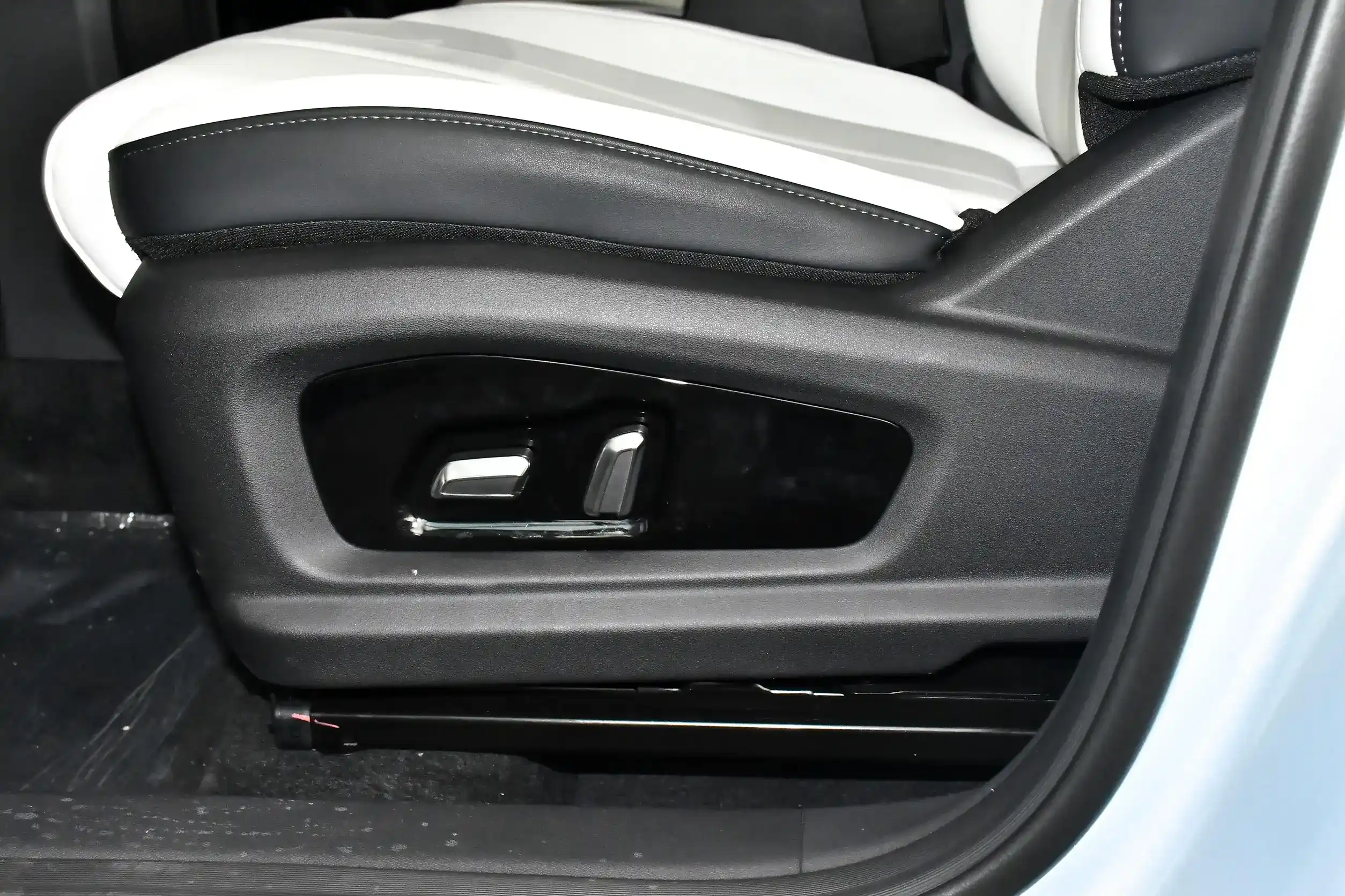 Chery Explore 06 C-DM picture (14)