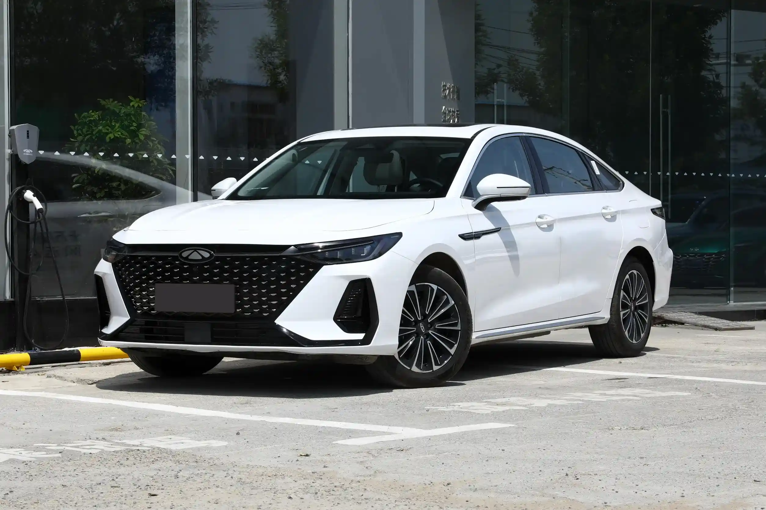 Chery Fulwin A8 picture (5)