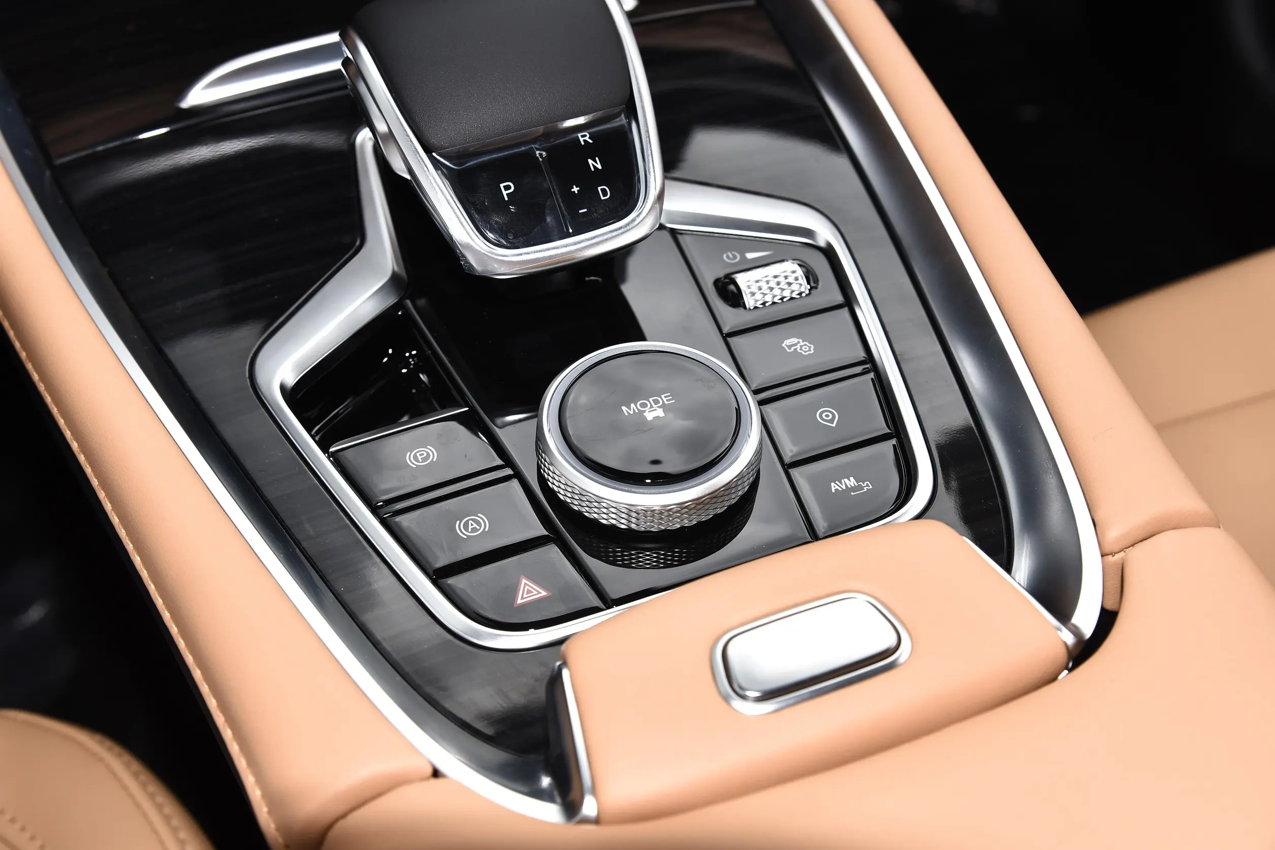 Chery Tiggo 8 PRO picture (1)