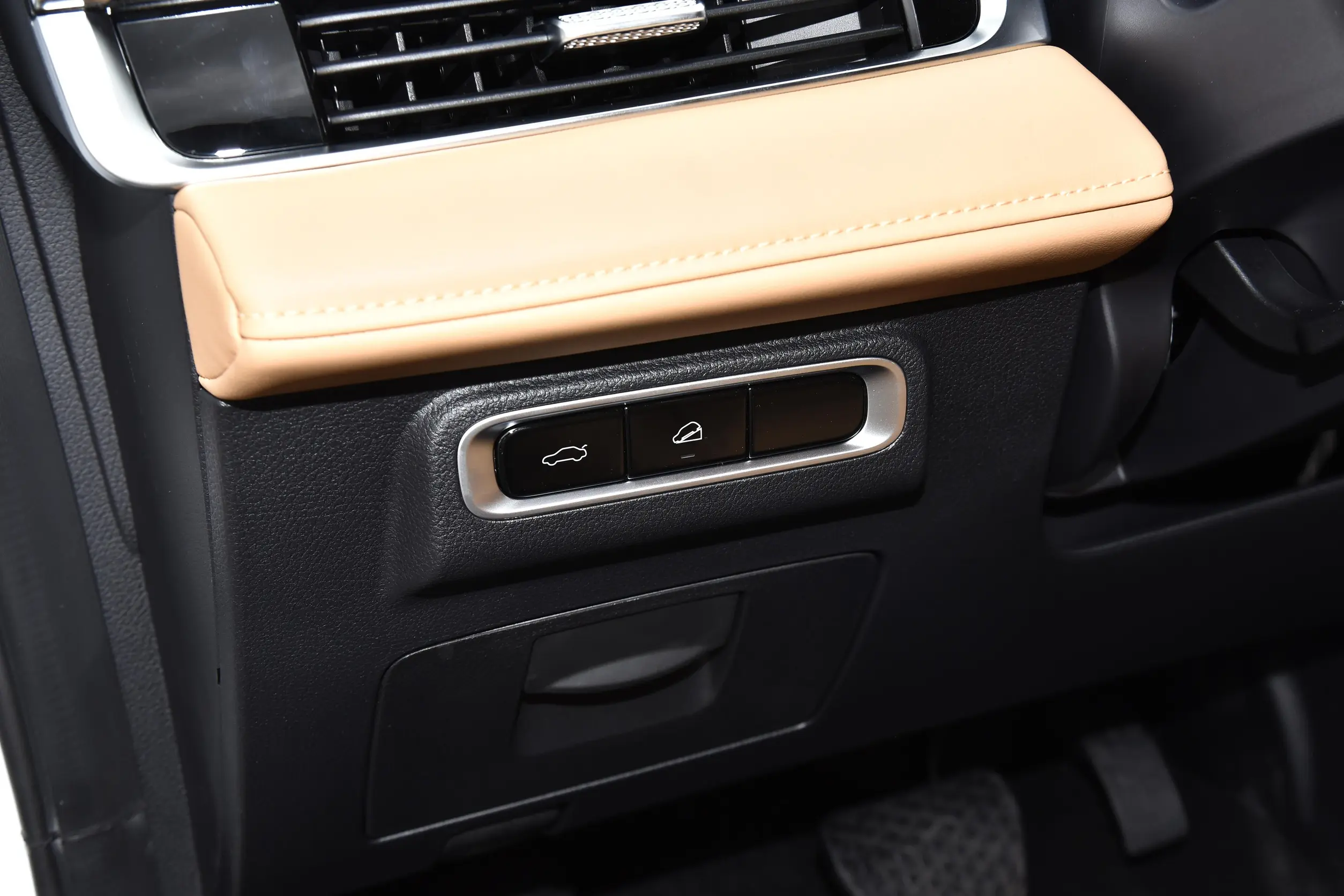 Chery Tiggo 8 PRO picture (12)