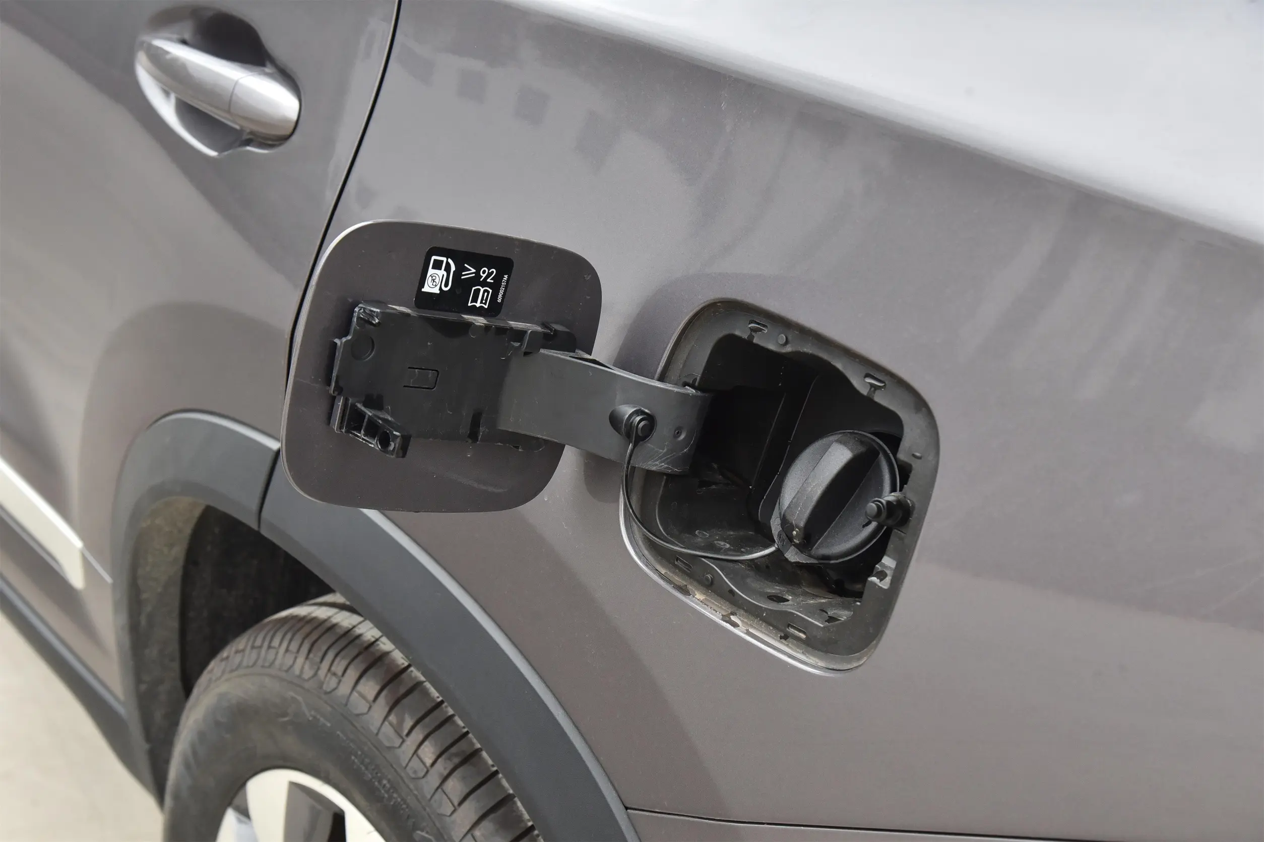 Chery Tiggo 8 picture (2)