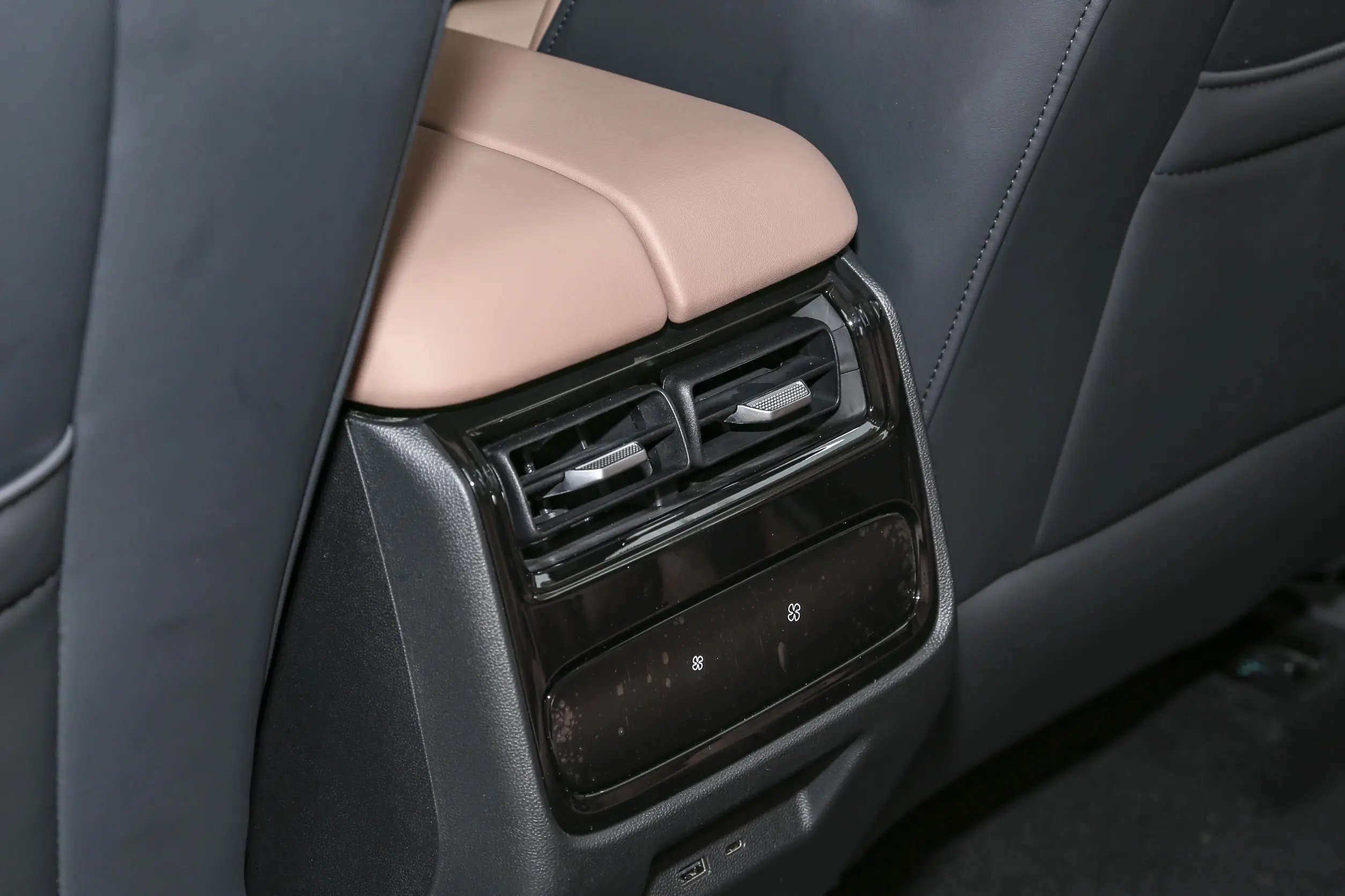 Chery Tiggo 8L 2024 picture-8