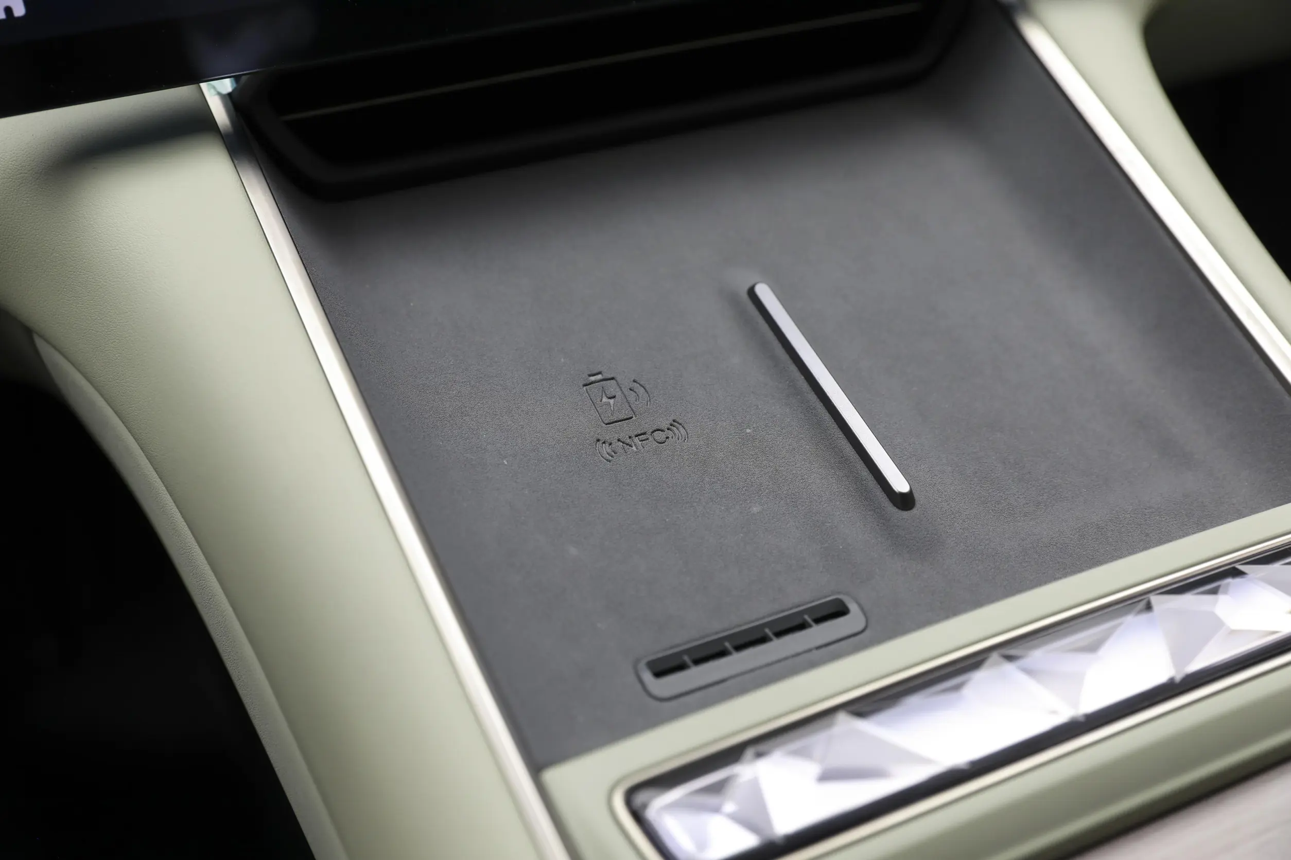 EXEED Sterra ES picture (11)