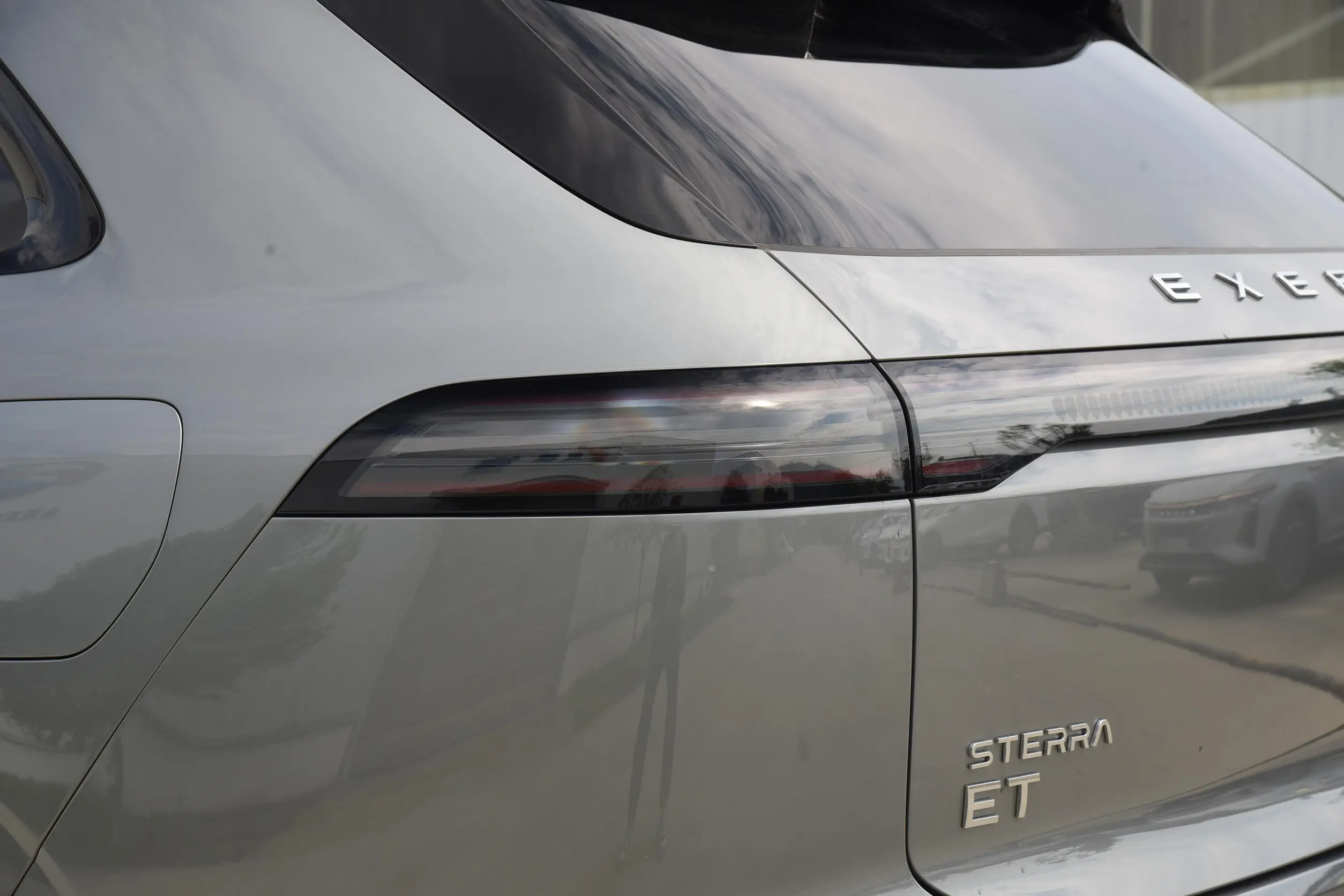 EXEED Sterra ET 2024 picture-2