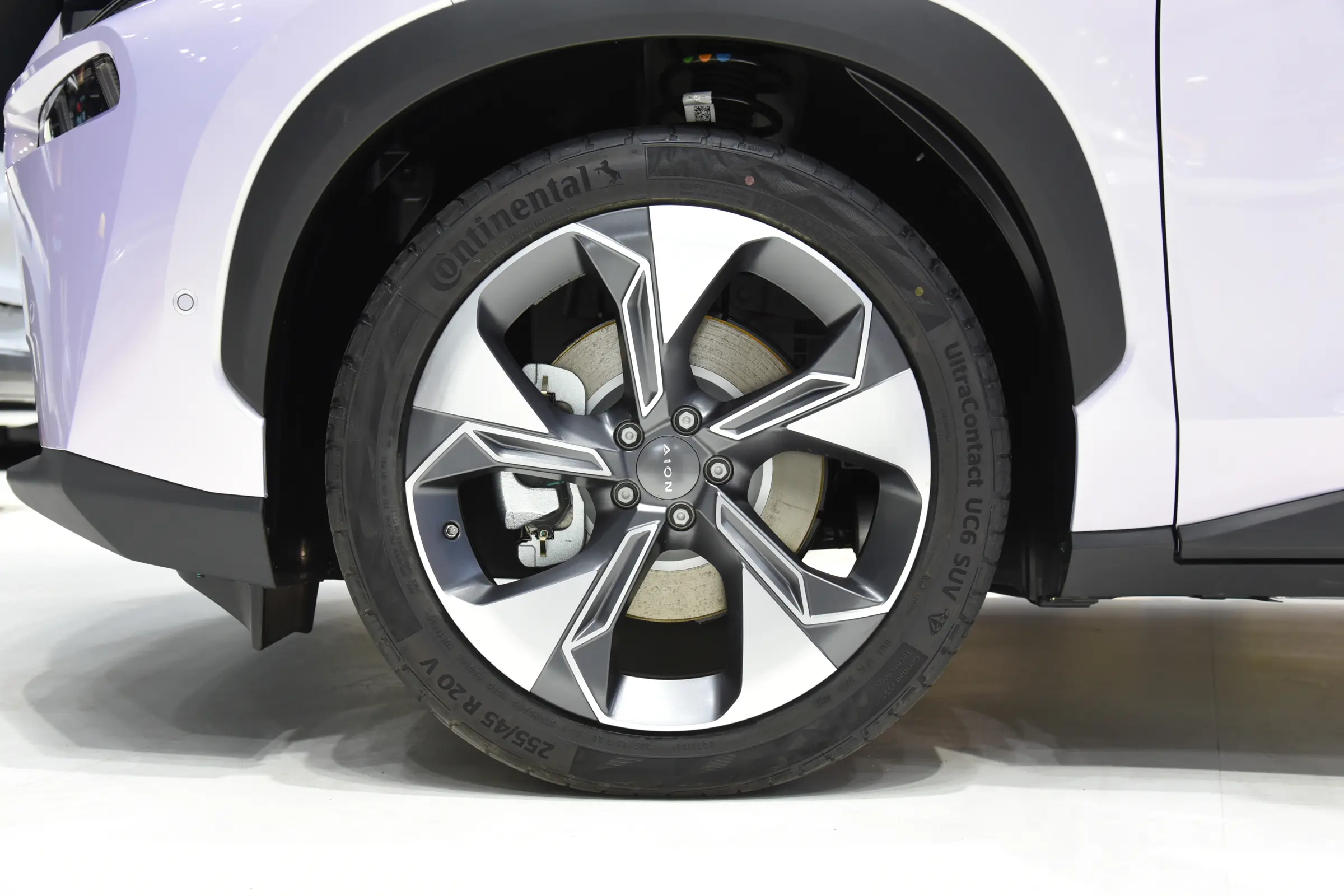 GAC Aion V picture (2)