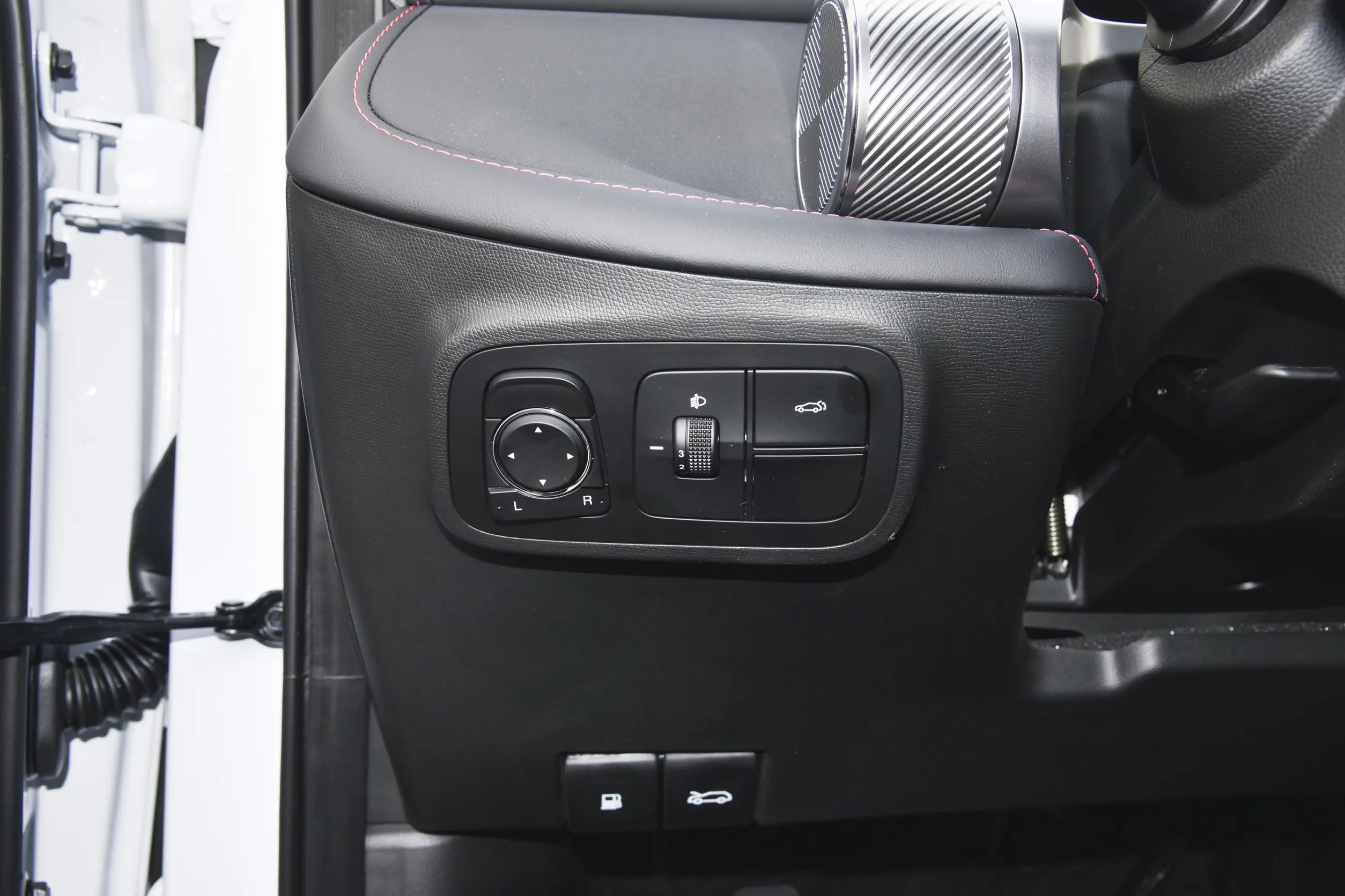 GAC Trumpchi Emkoo picture (4)