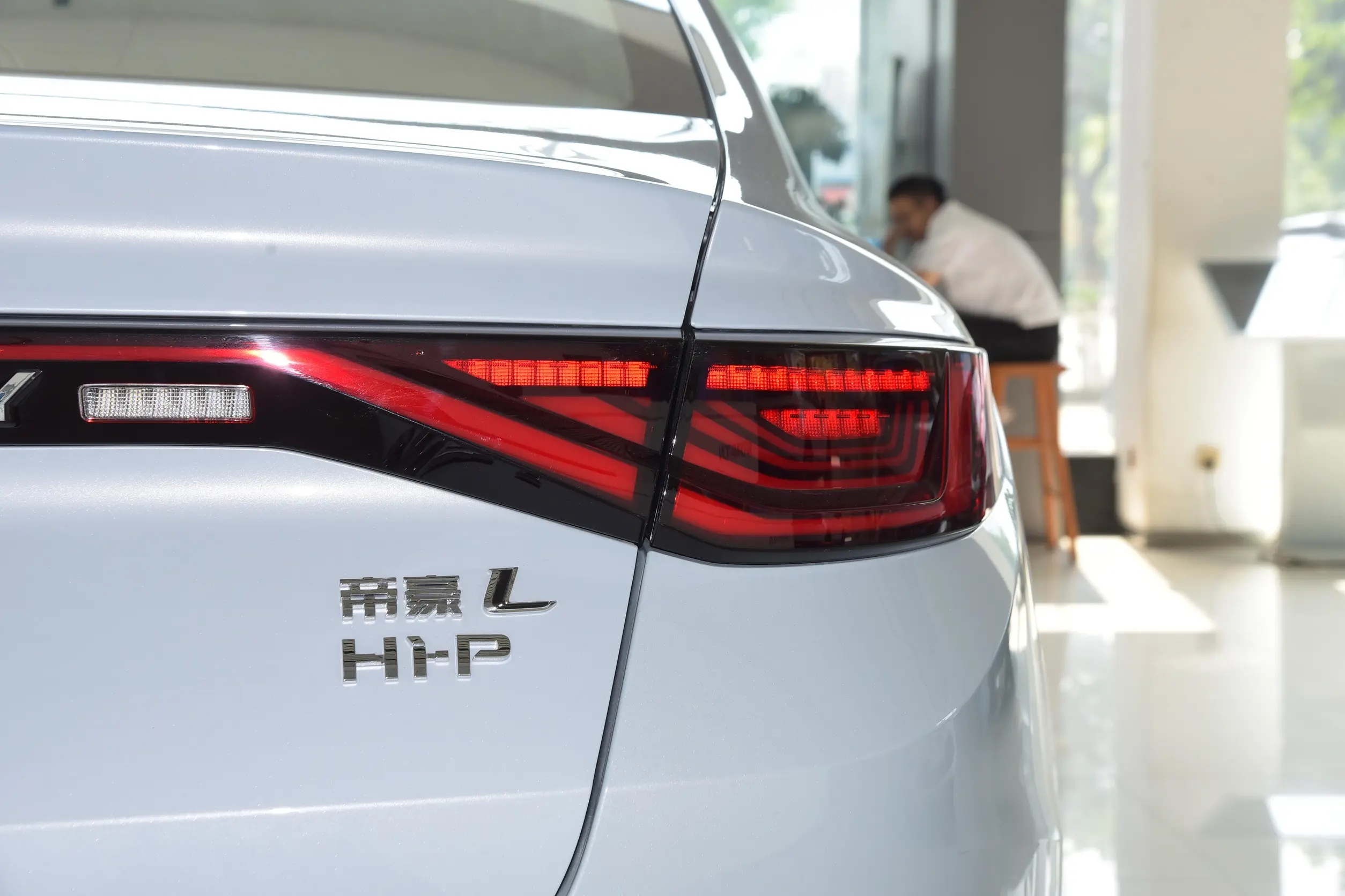 Geely Emgrand L HiP picture (7)