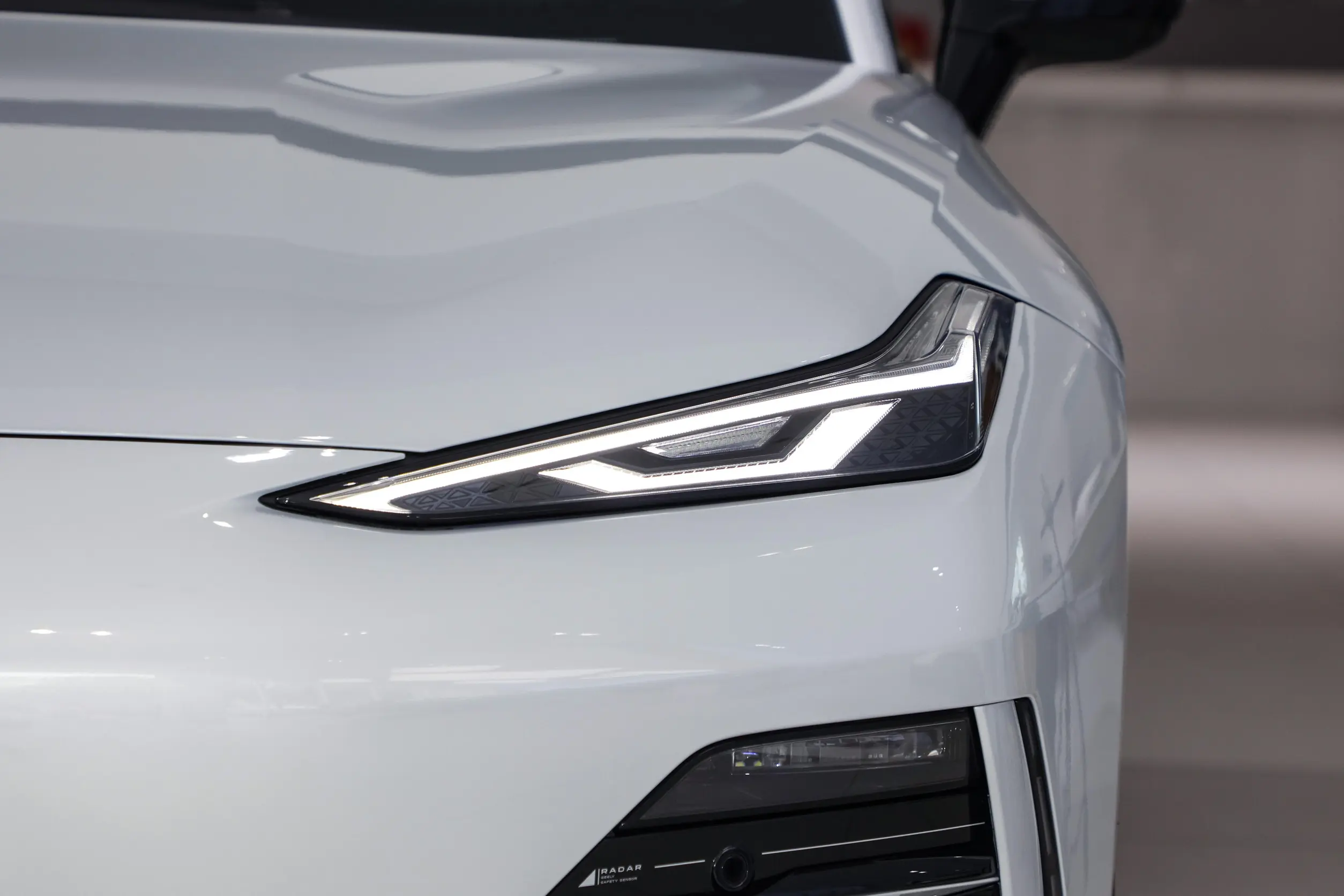 Geely Galaxy E8 picture (3)