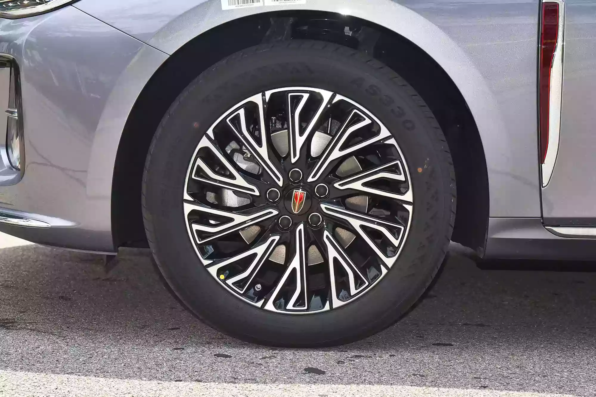 Hongqi H5 picture (3)