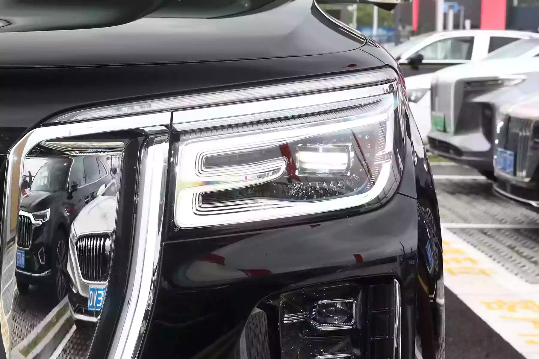 Hongqi LS7 picture (1)