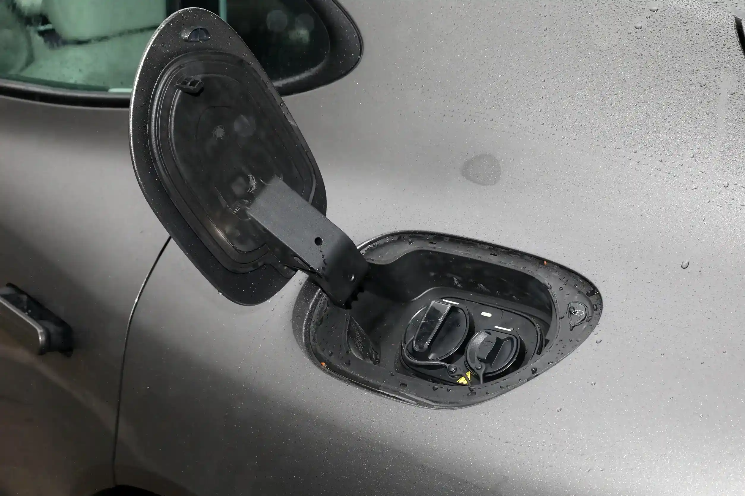 IM Motors L6 picture (2)