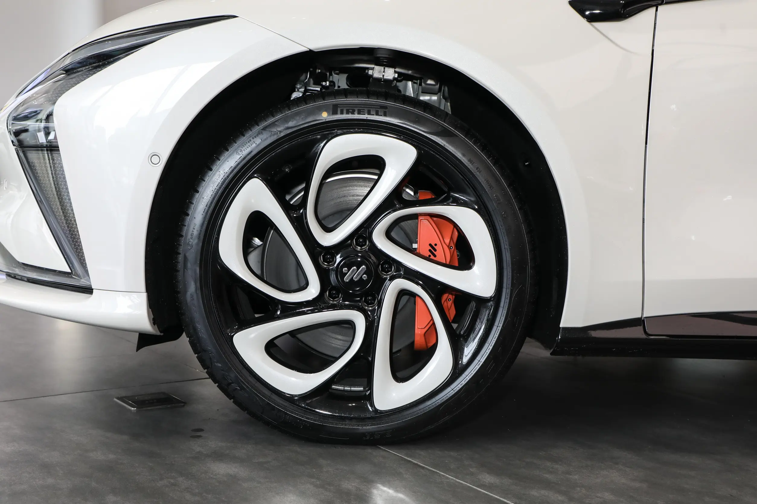 IM Motors L7 picture (10)