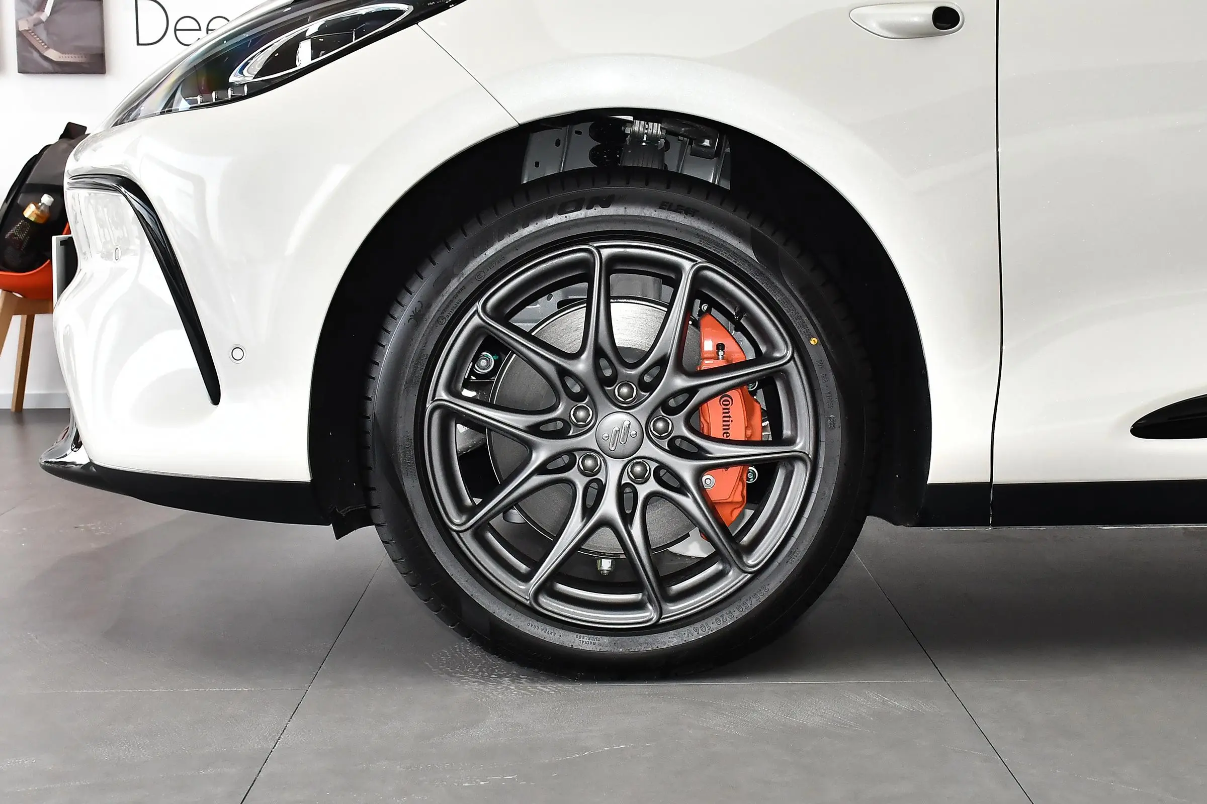 IM Motors LS6 picture (17)