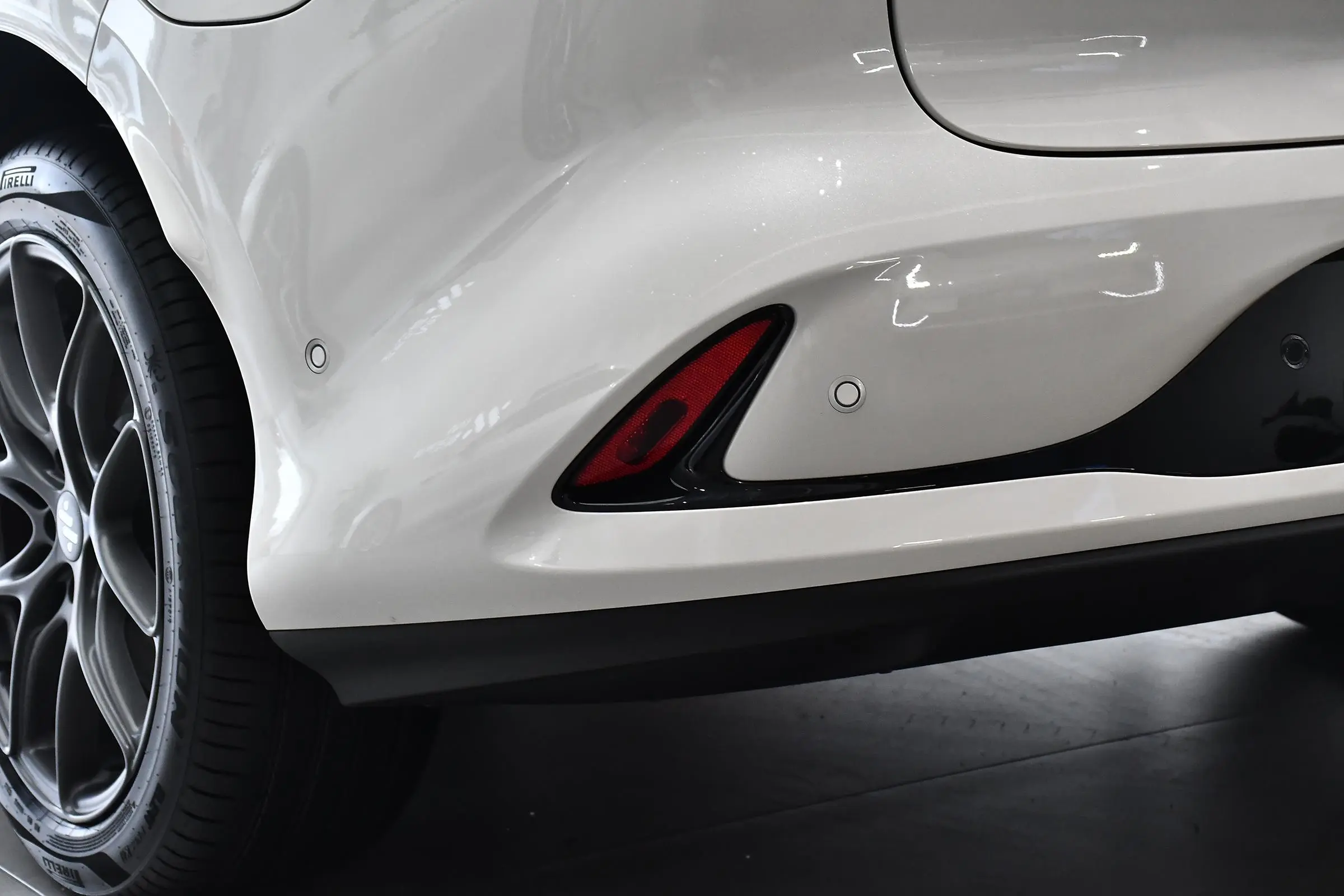 IM Motors LS6 picture (3)