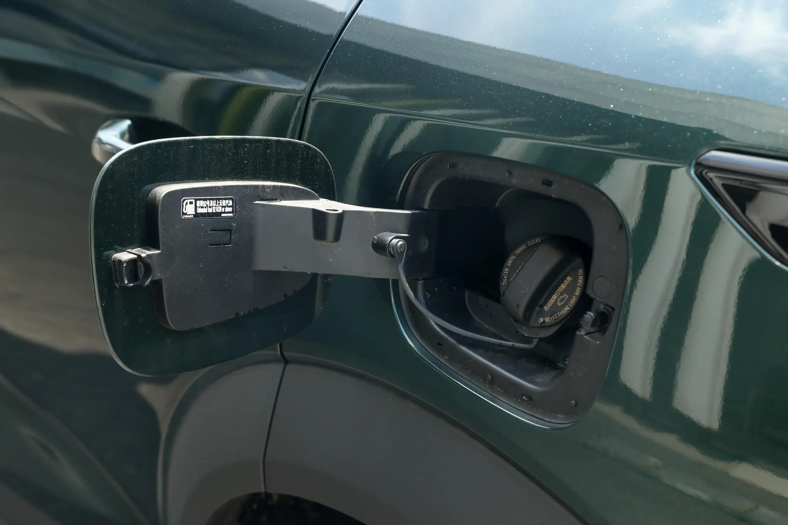 Lynk & Co 06 picture (13)