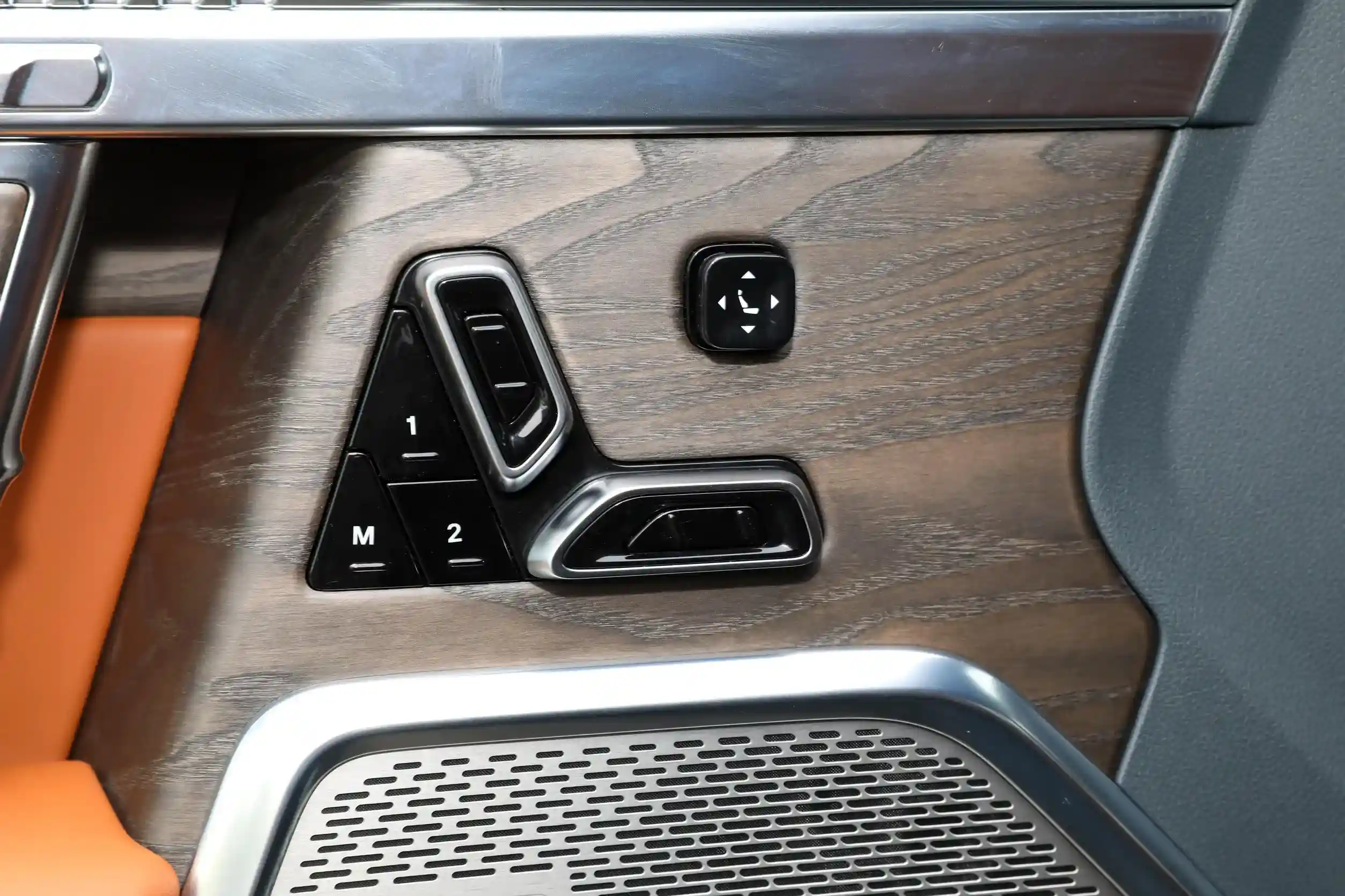 M-Hero 917 EV picture (17)