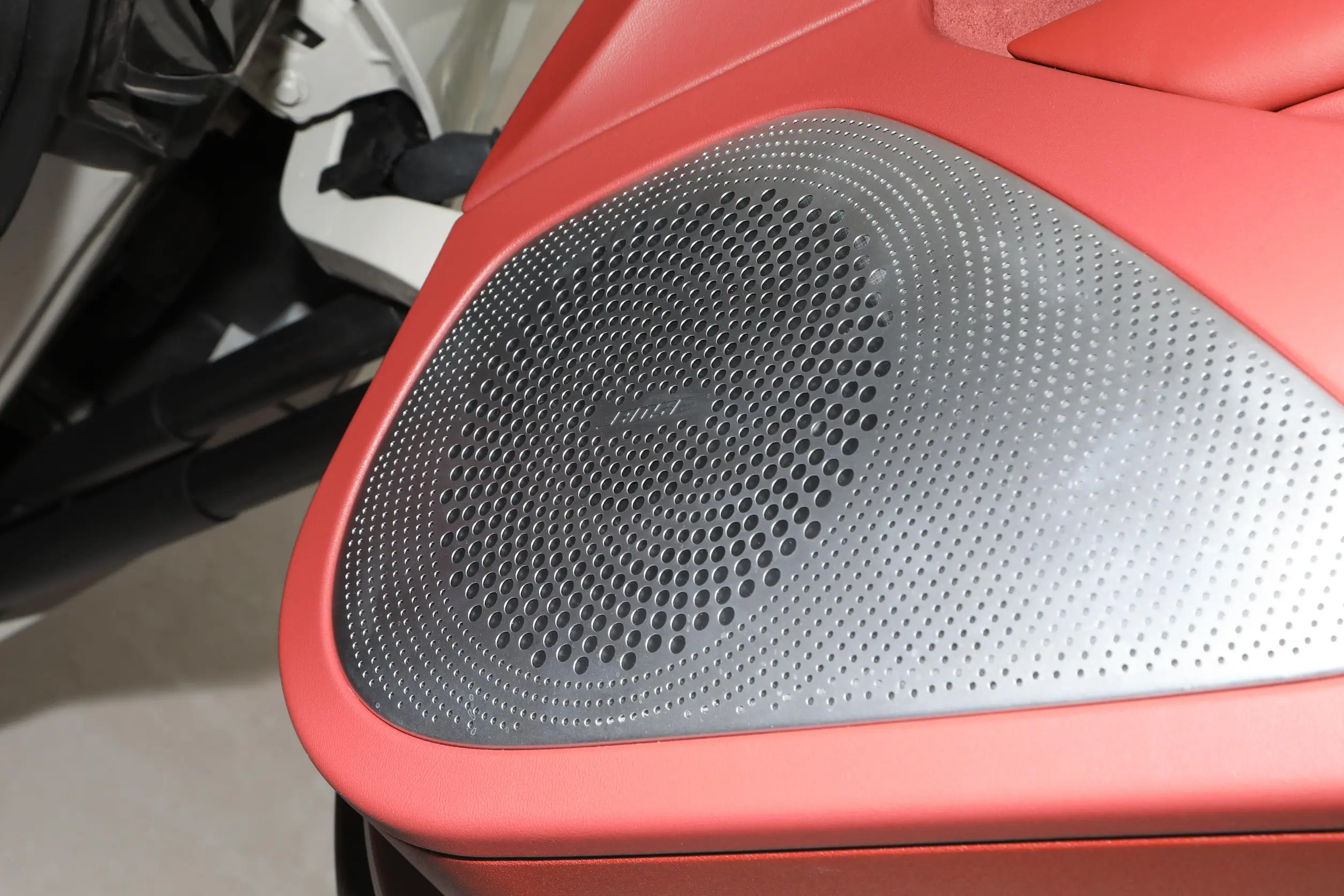 MG Motor MG Cyberster picture (3)