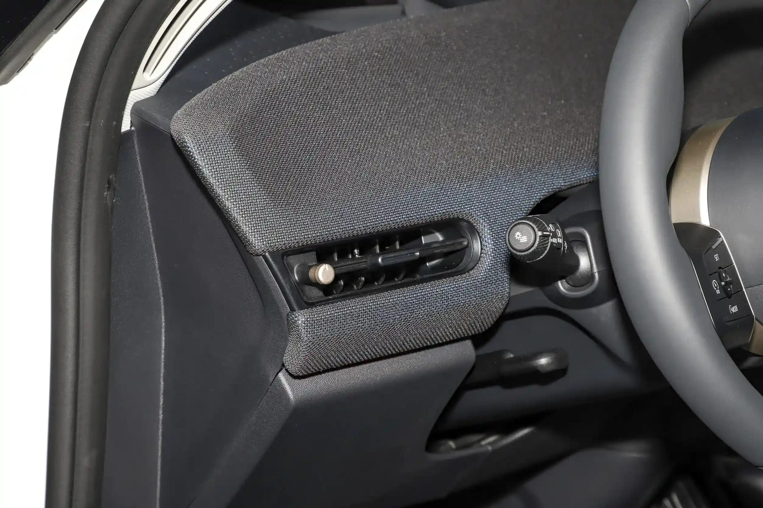 MINI Cooper EV picture (17)