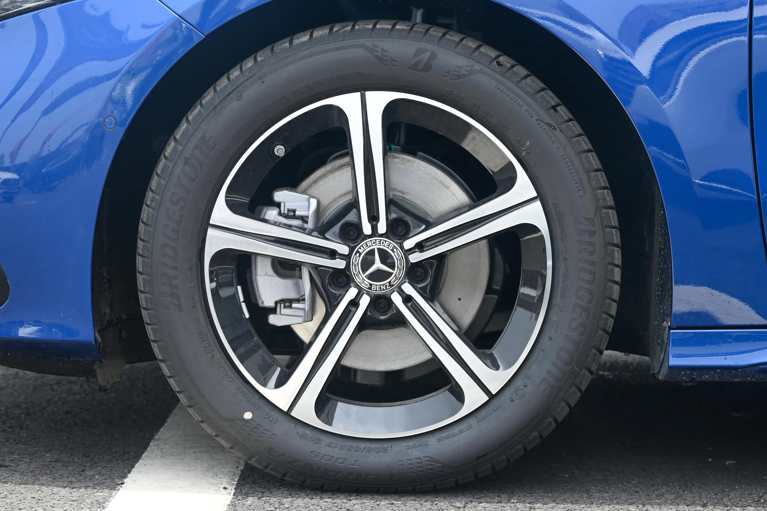 Mercedes-Benz A 200 L picture (1)