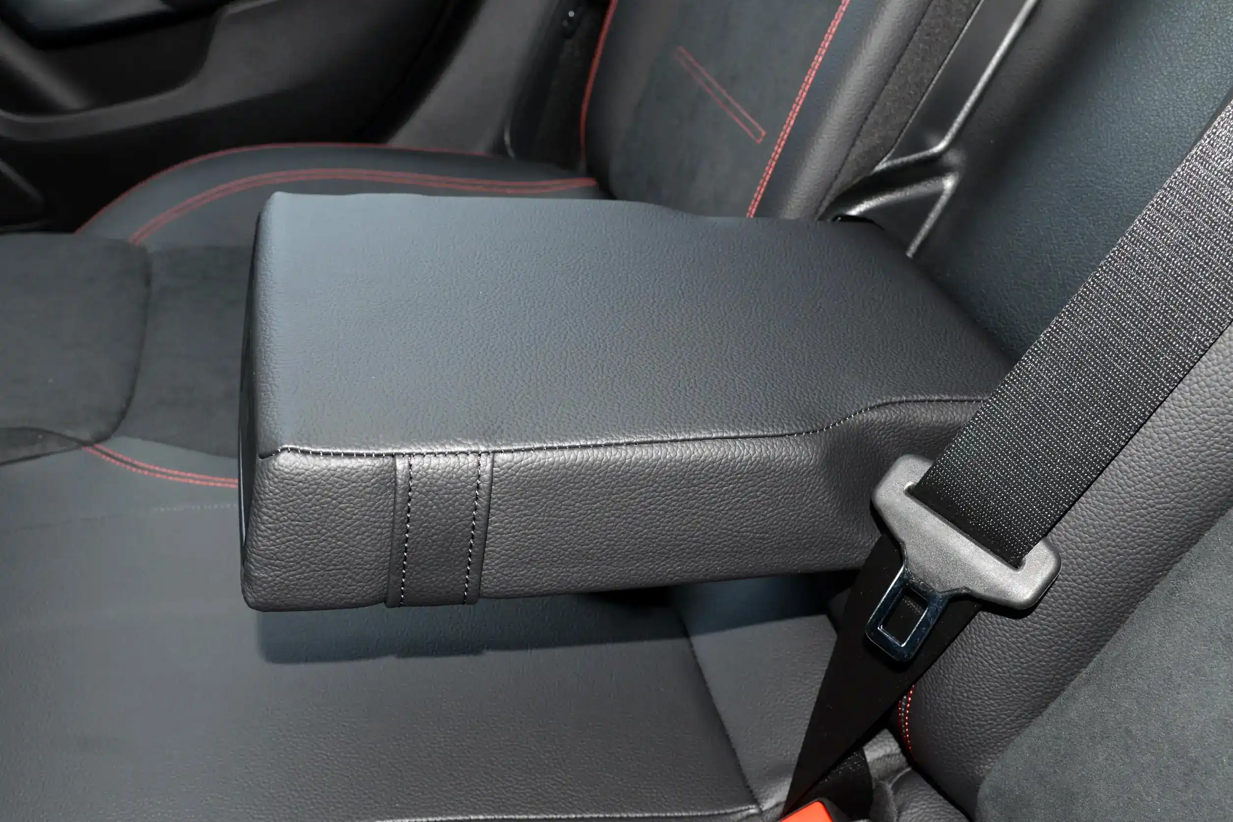 Mercedes-Benz A 200 L picture (10)