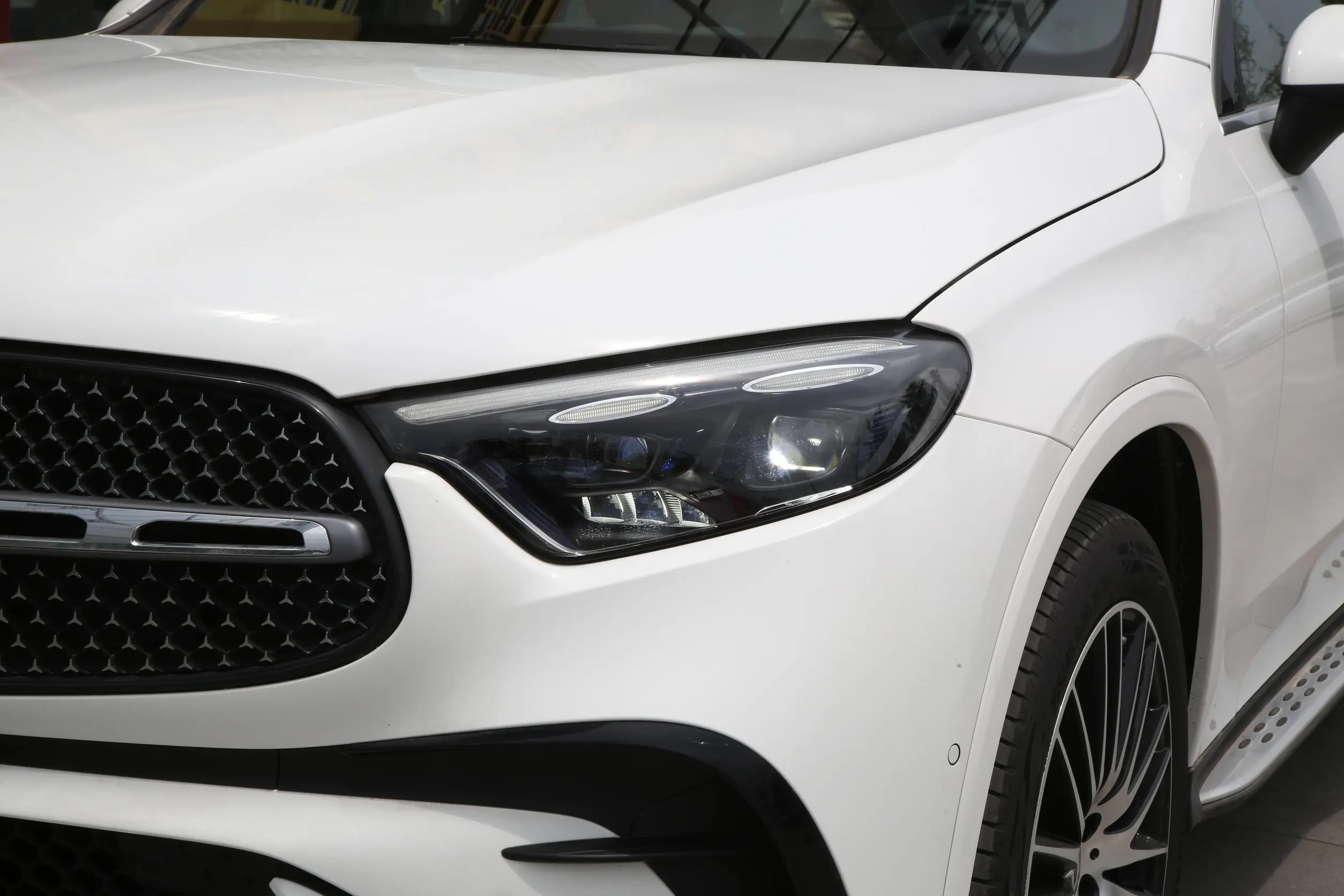 Mercedes-Benz GLC picture (11)