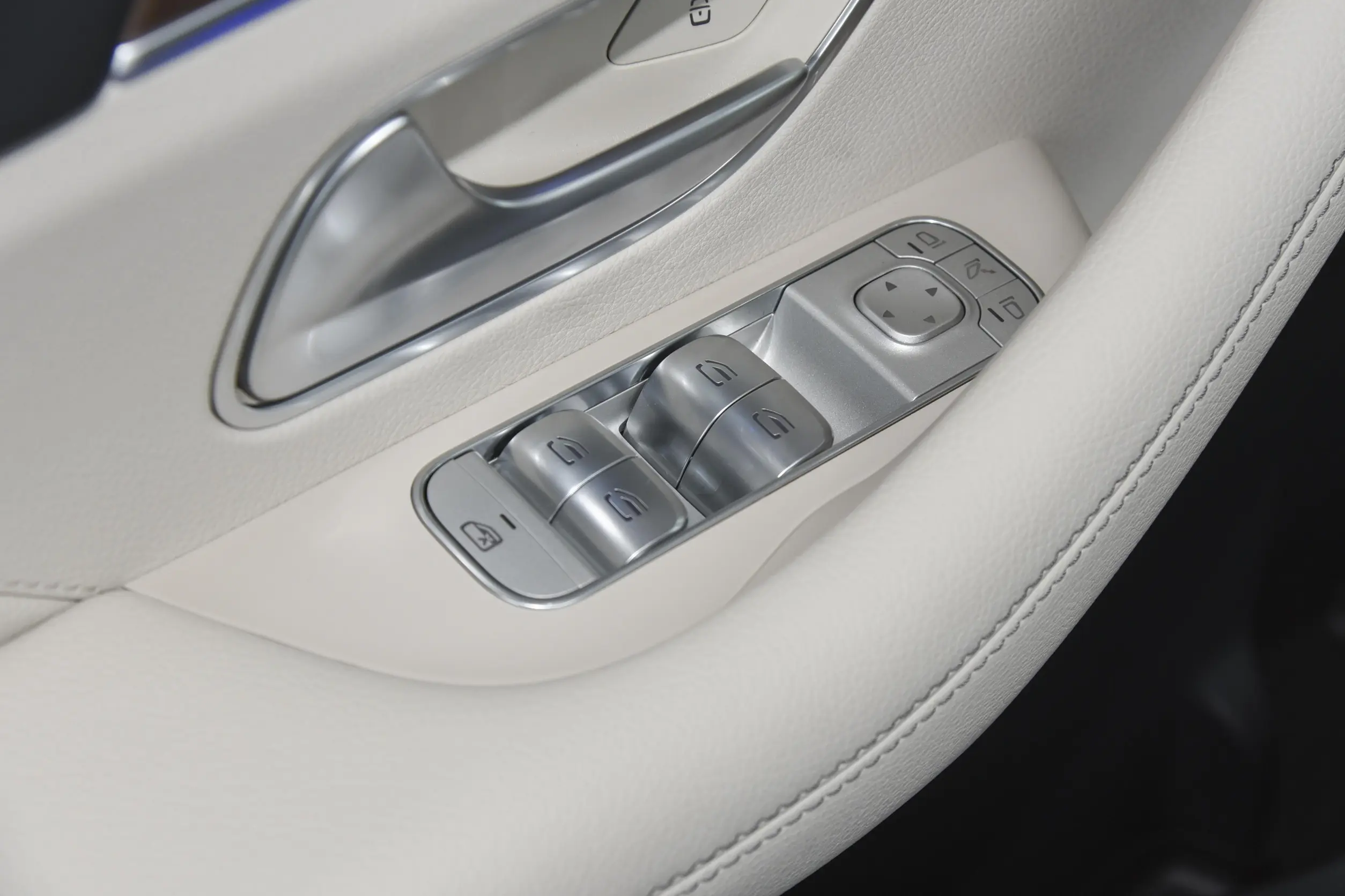 Mercedes-Benz GLE picture (5)