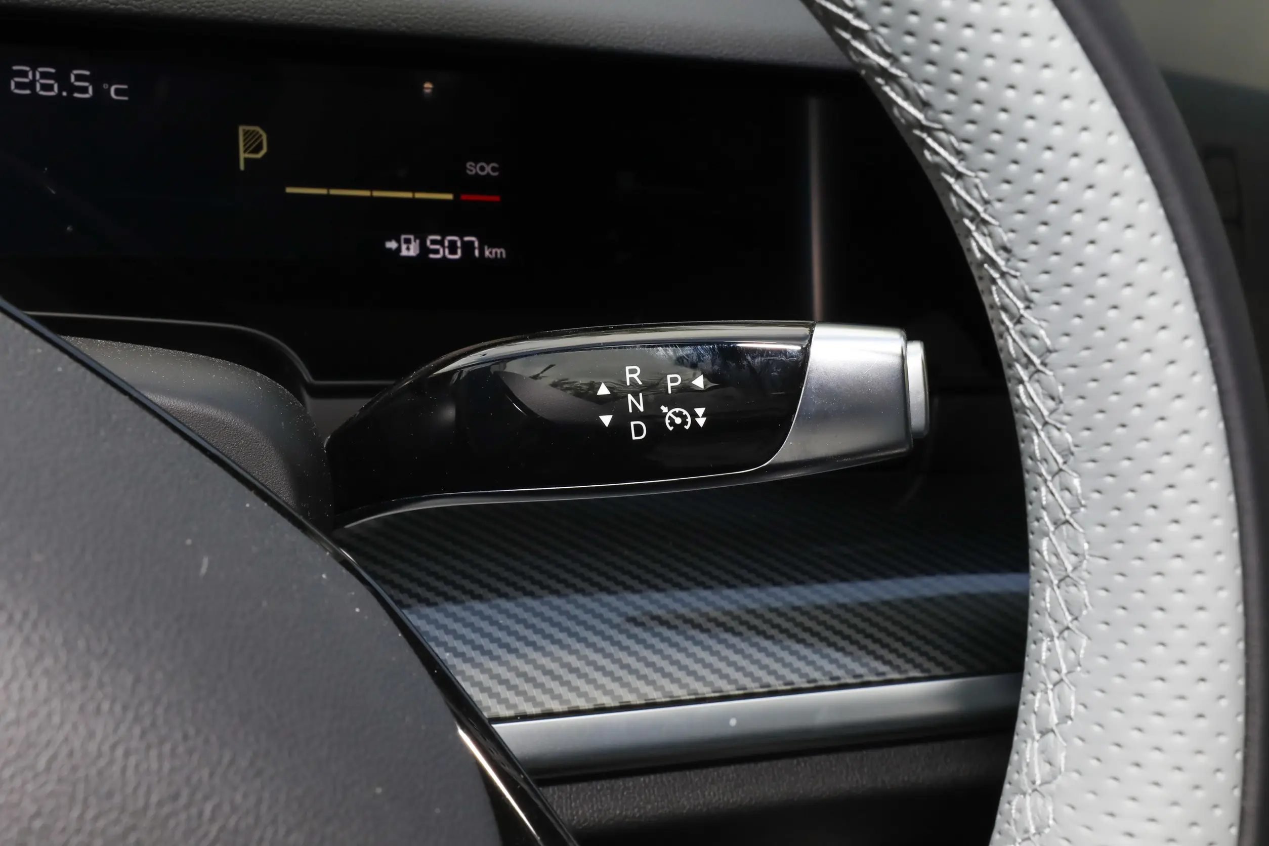 NETA S Shooting Brake 2024 interior-3