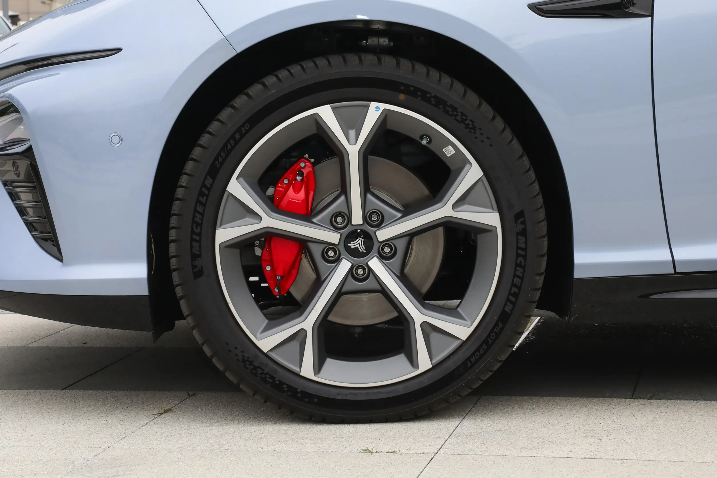 NETA S Shooting Brake 2024 picture-2