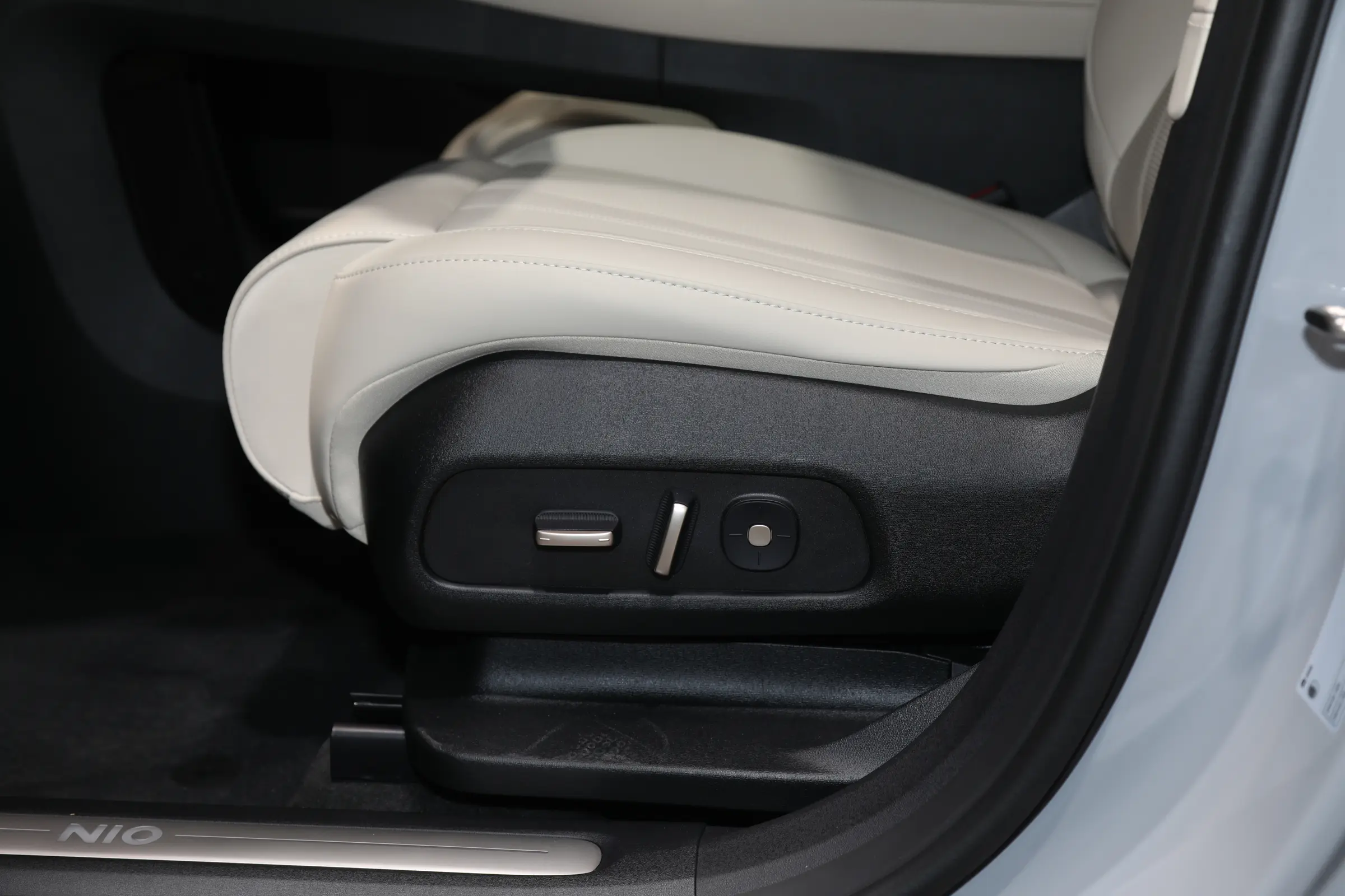 NIO ES6 picture (2)