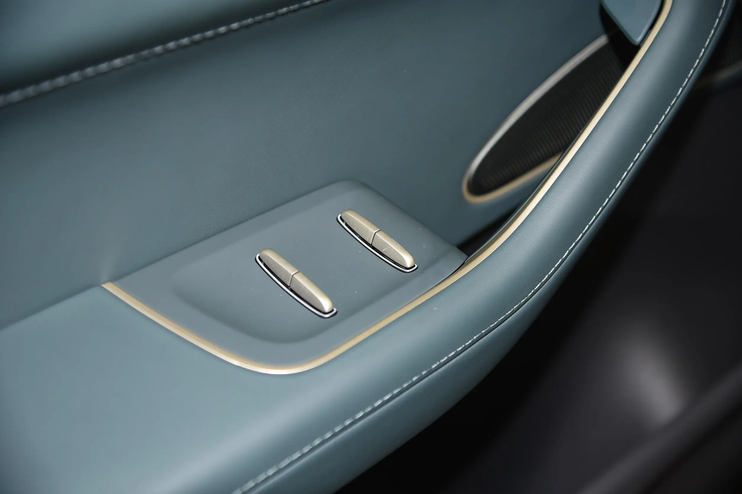 NIO ES8 picture (15)