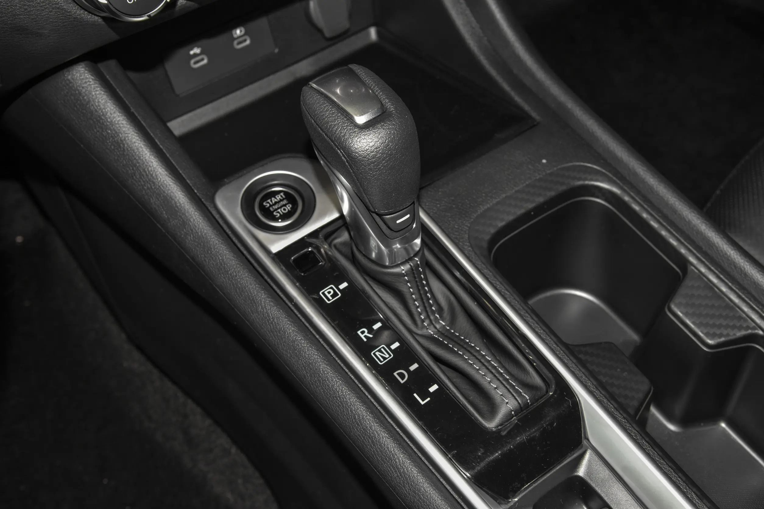 Nissan Sylphy 2024 interior-3