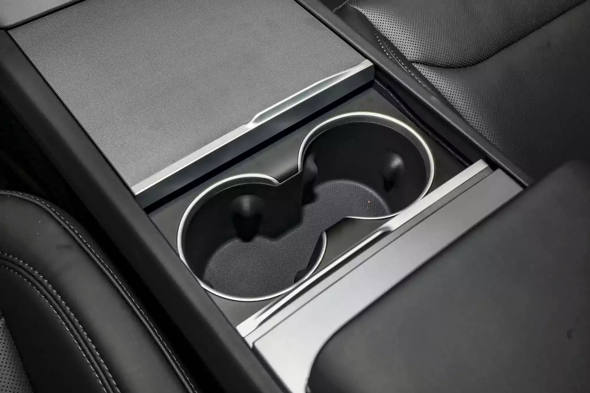 Tesla Model 3 picture (7)