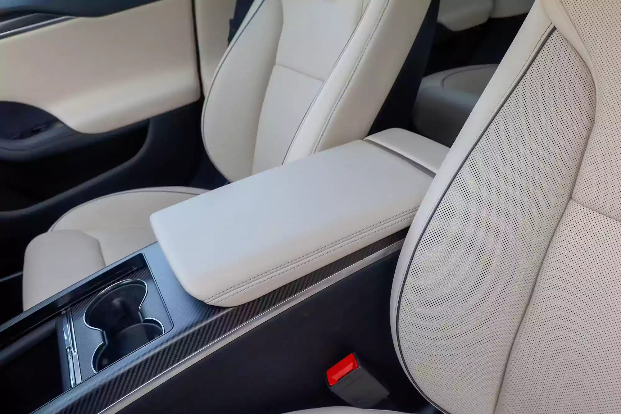 Tesla Model S picture (5)