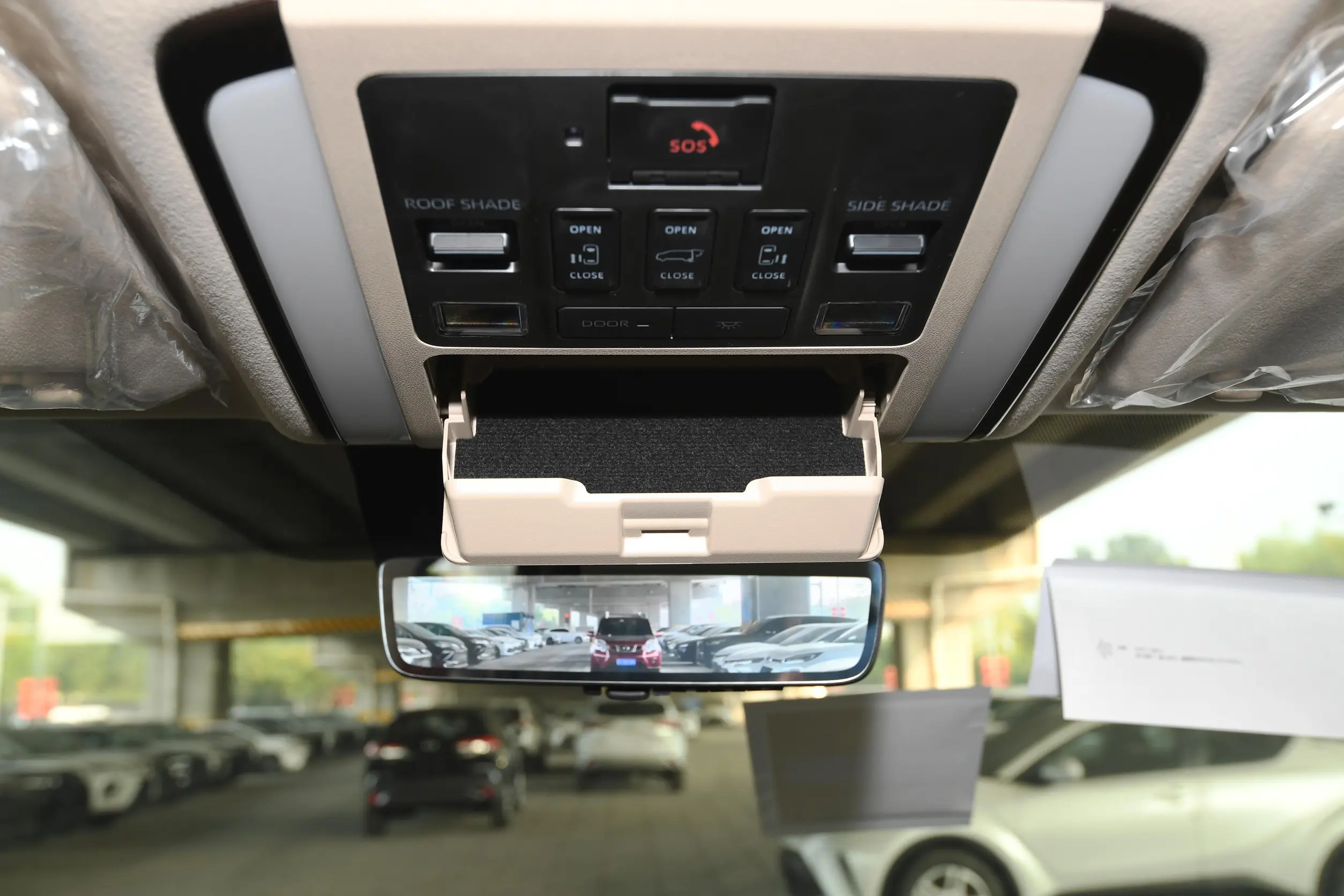 Toyota Alphard picture (3)