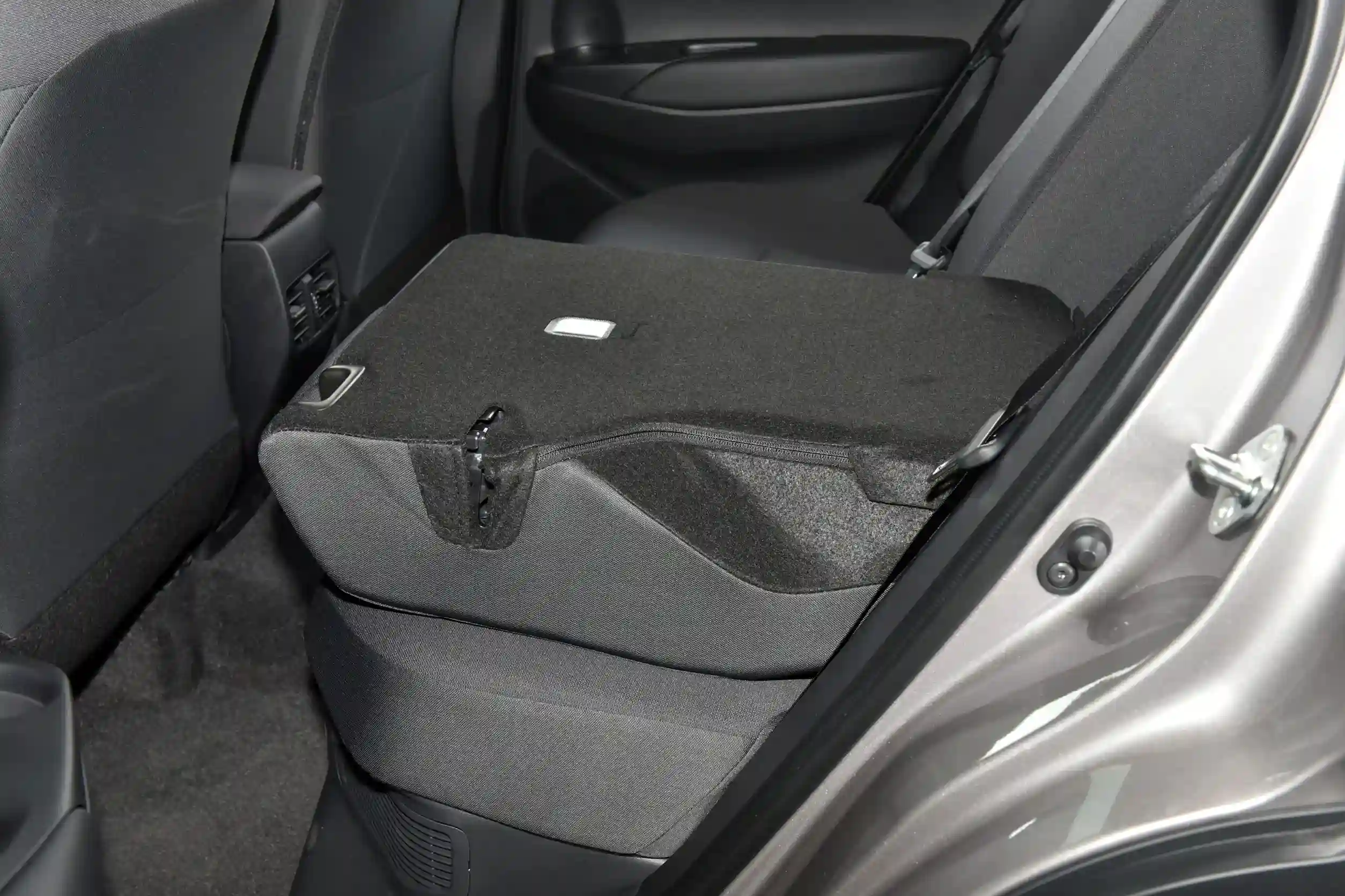 Toyota Corolla Cross picture (8)