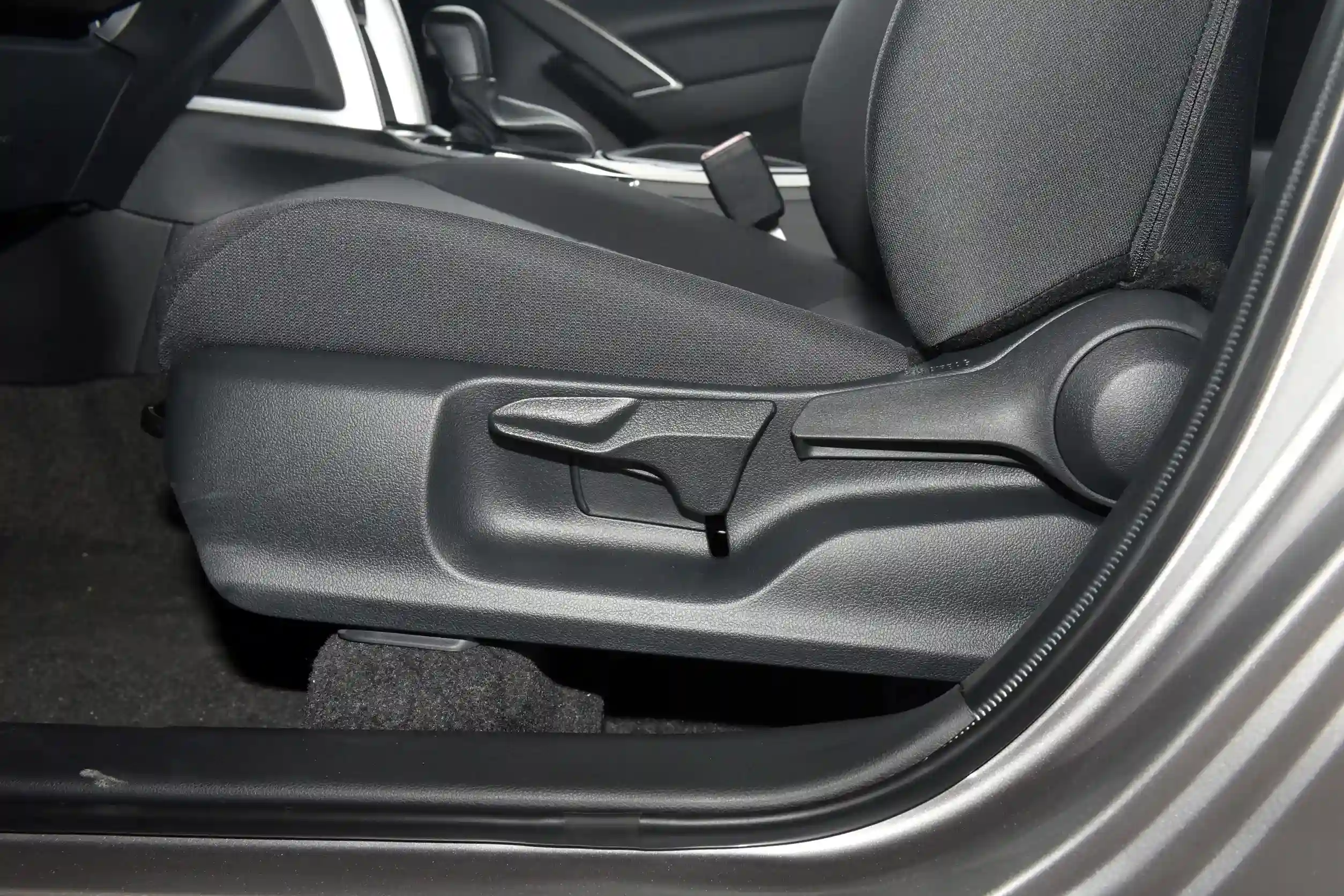 Toyota Corolla Cross picture (9)