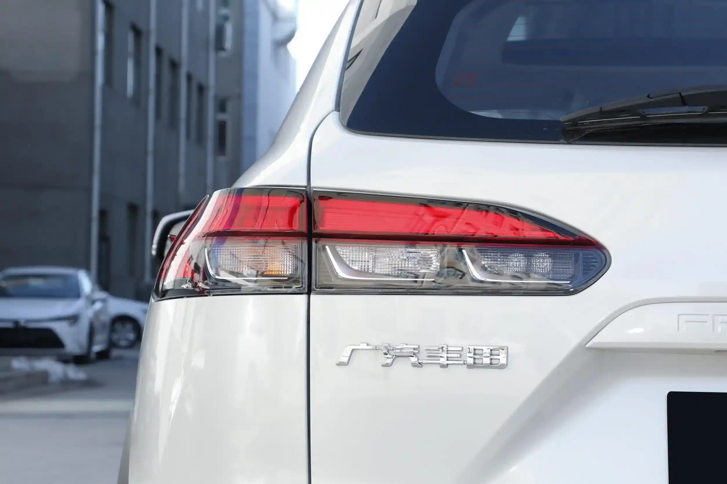 Toyota Frontlander picture (1)