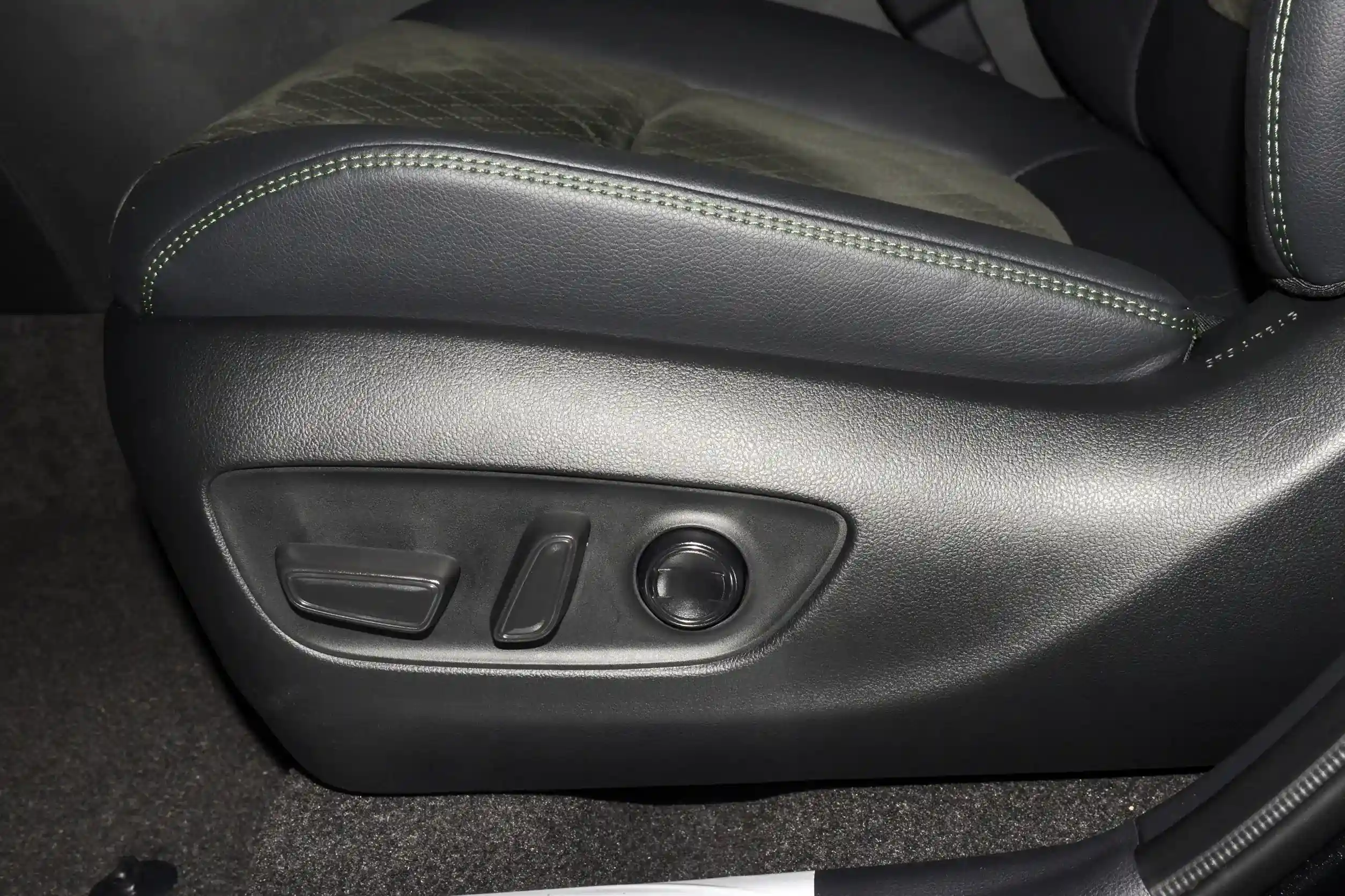 Toyota RAV4 picture (4)