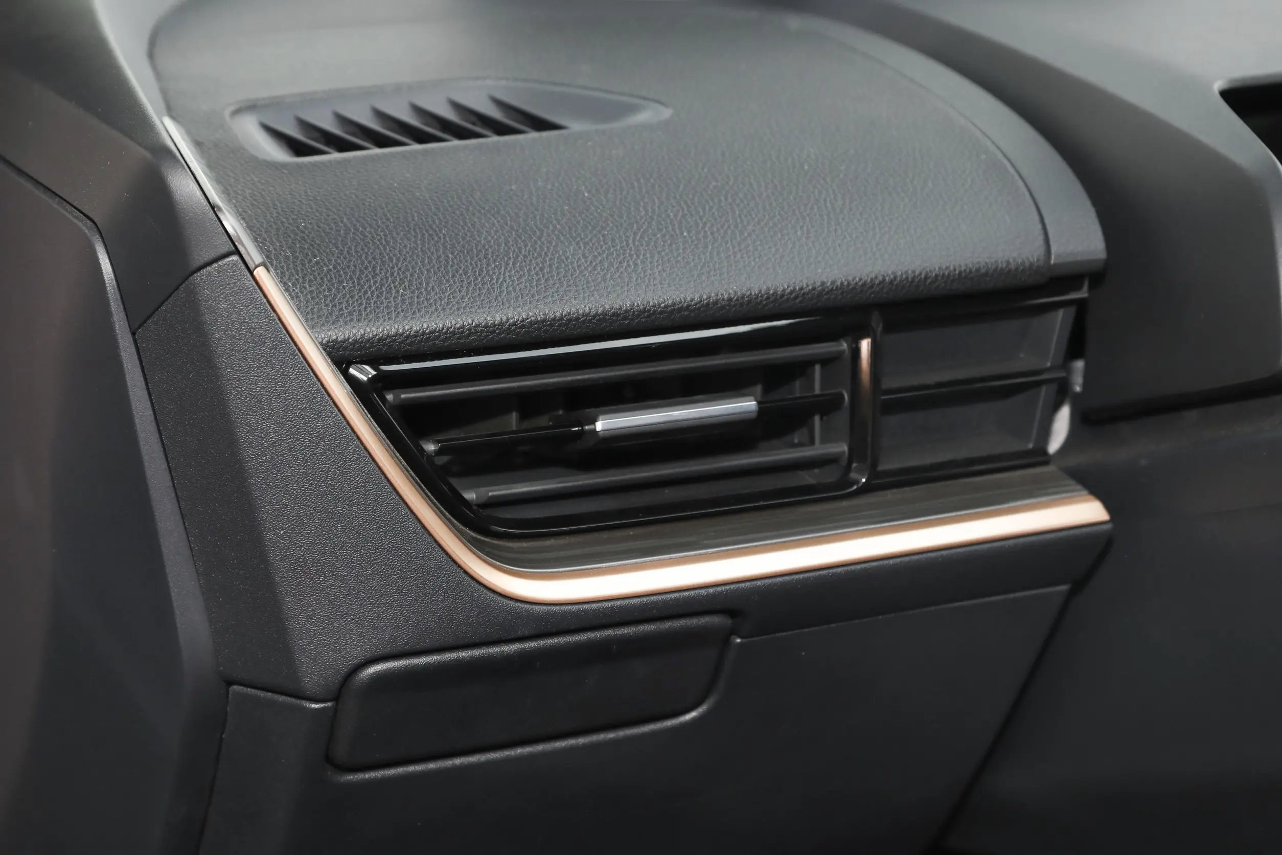 Toyota bZ3 picture (3)