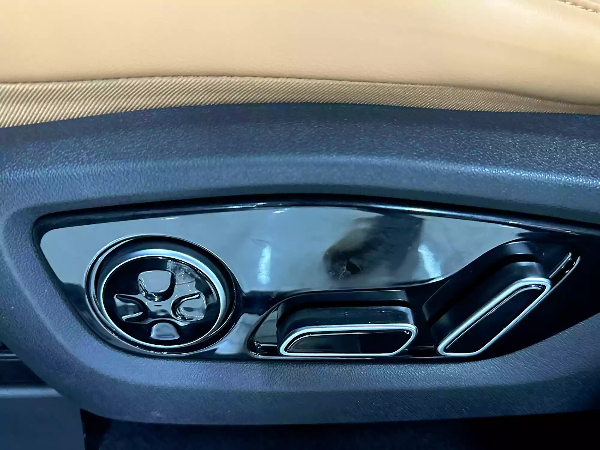 Used BYD Tang DM-i 2023 (28)