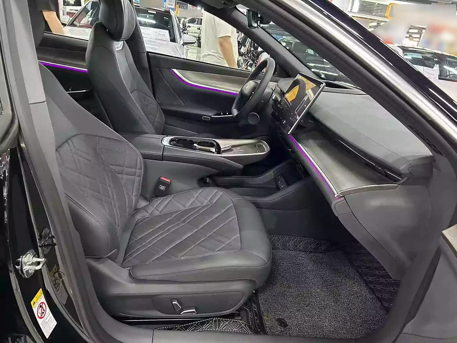 Used Changan Qiyuan A07 2024 (8)