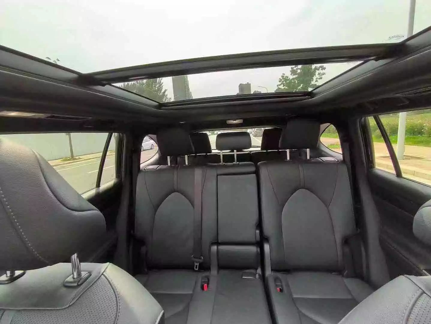 Used Toyota Crown Kluger 2023 (4)