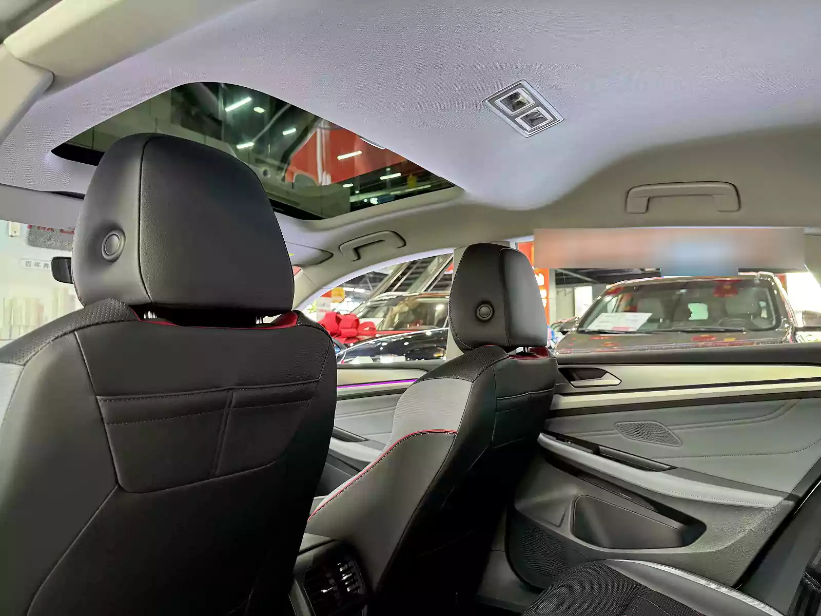 Used Volkswagen Lamando 2024 (19)