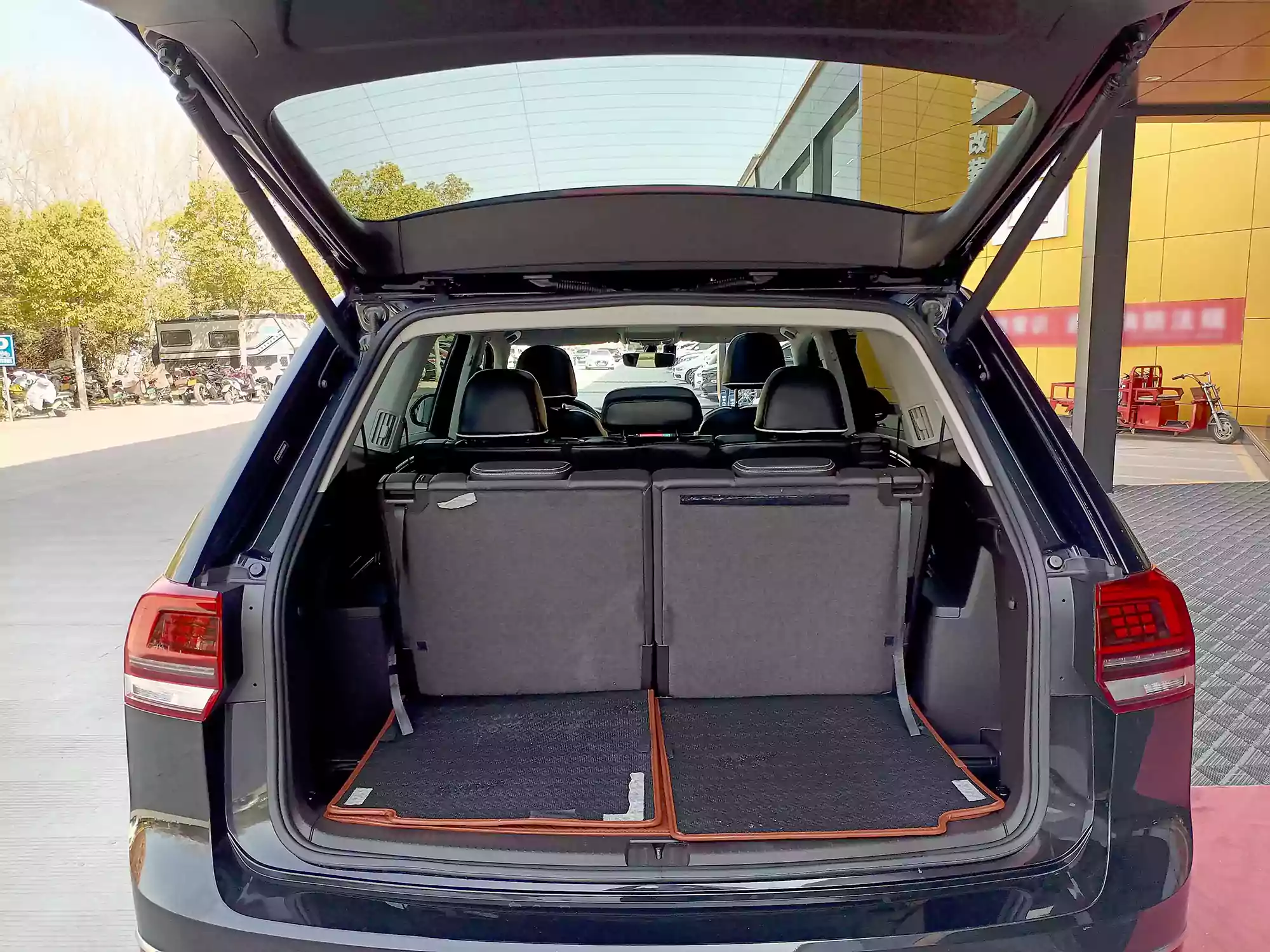 Used Volkswagen Teramont 2020 (10)