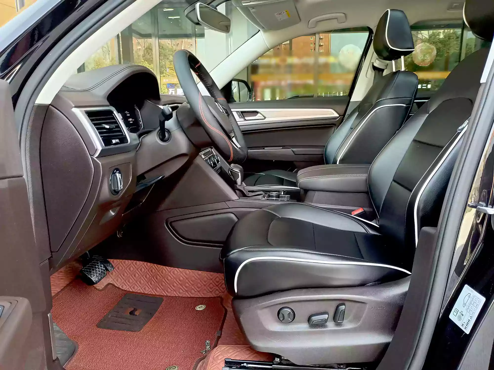 Used Volkswagen Teramont 2020 (4)