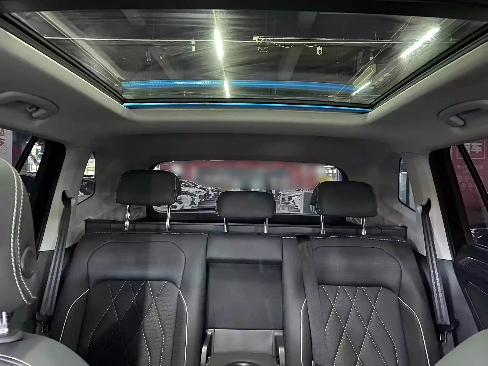 Used Volkswagen Tiguan L 2022 (1)