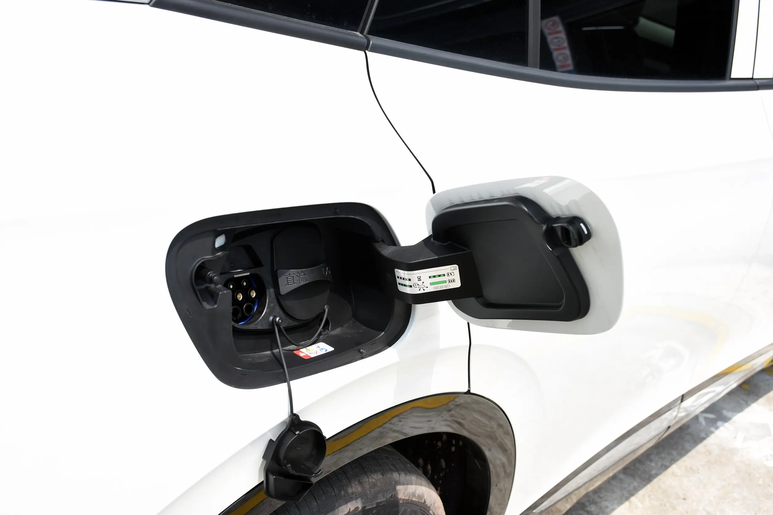 Volkswagen ID.4 CROZZ picture (14)