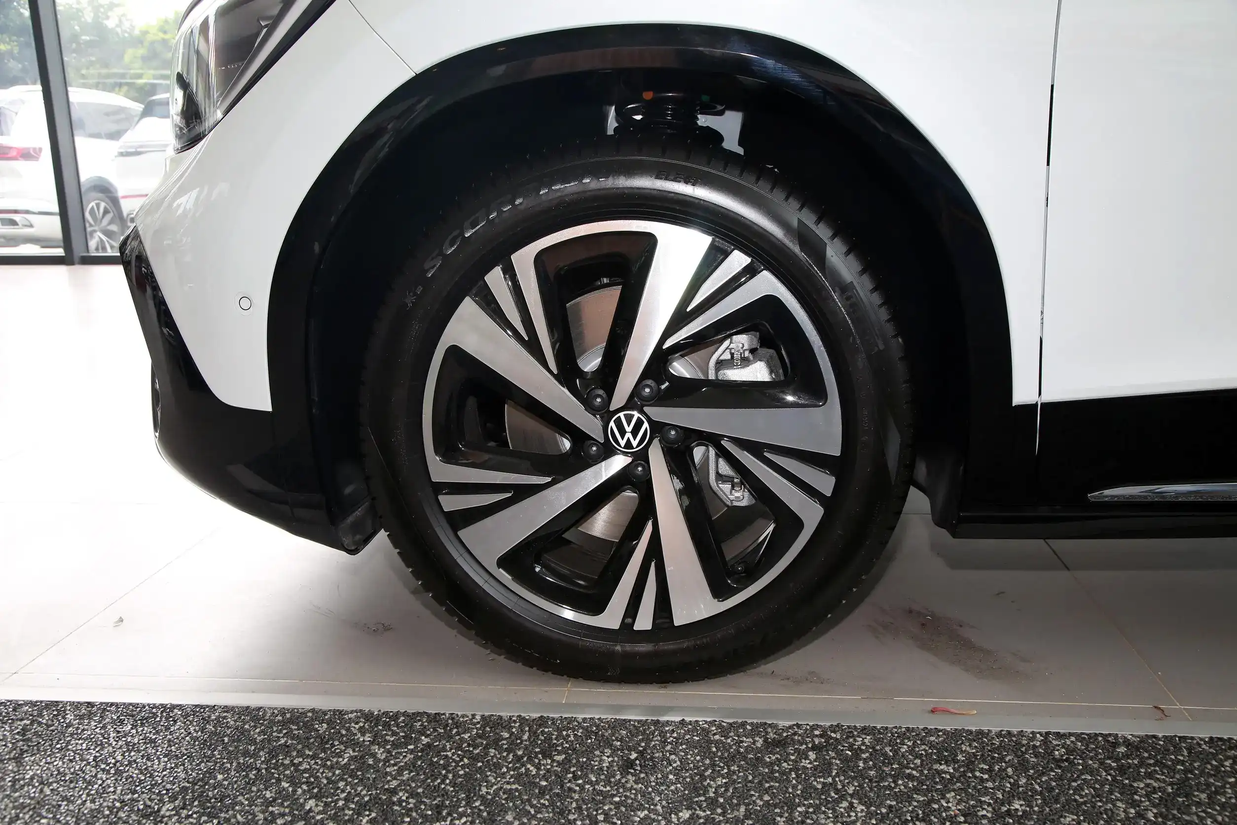 Volkswagen ID.6 CROZZ picture (13)